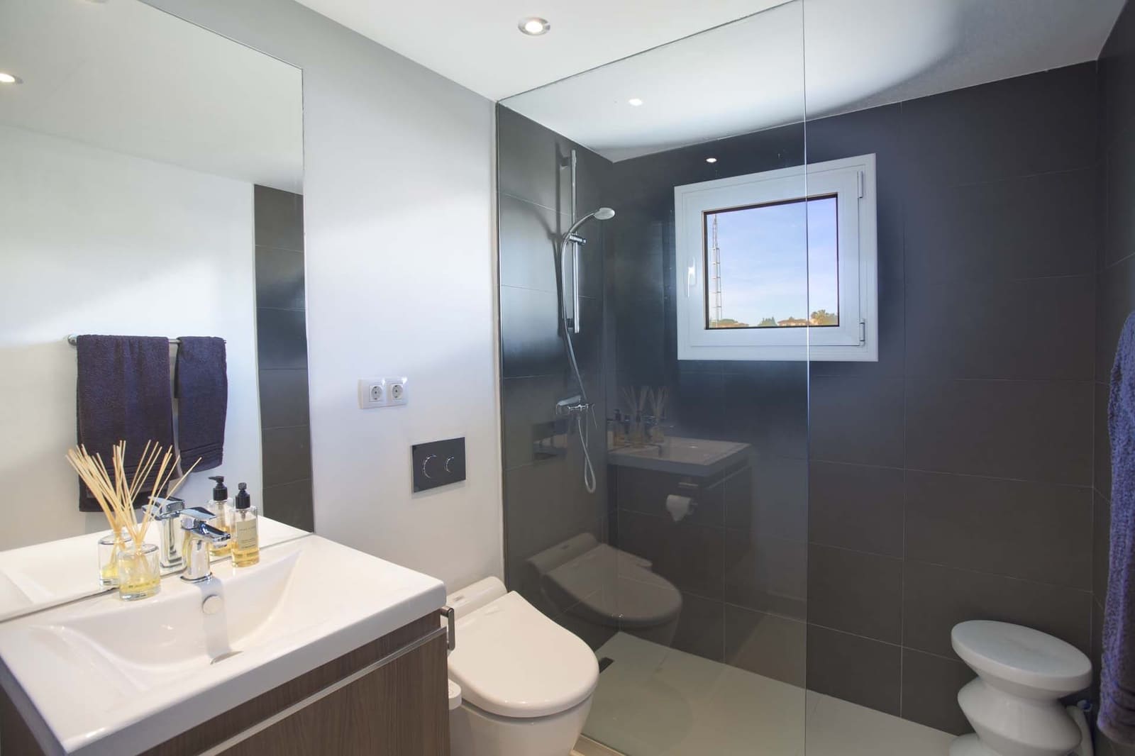 4 sovrum Villa till salu i Nueva Andalucia med pool - 2 350 000 € (Ref: 8588382)