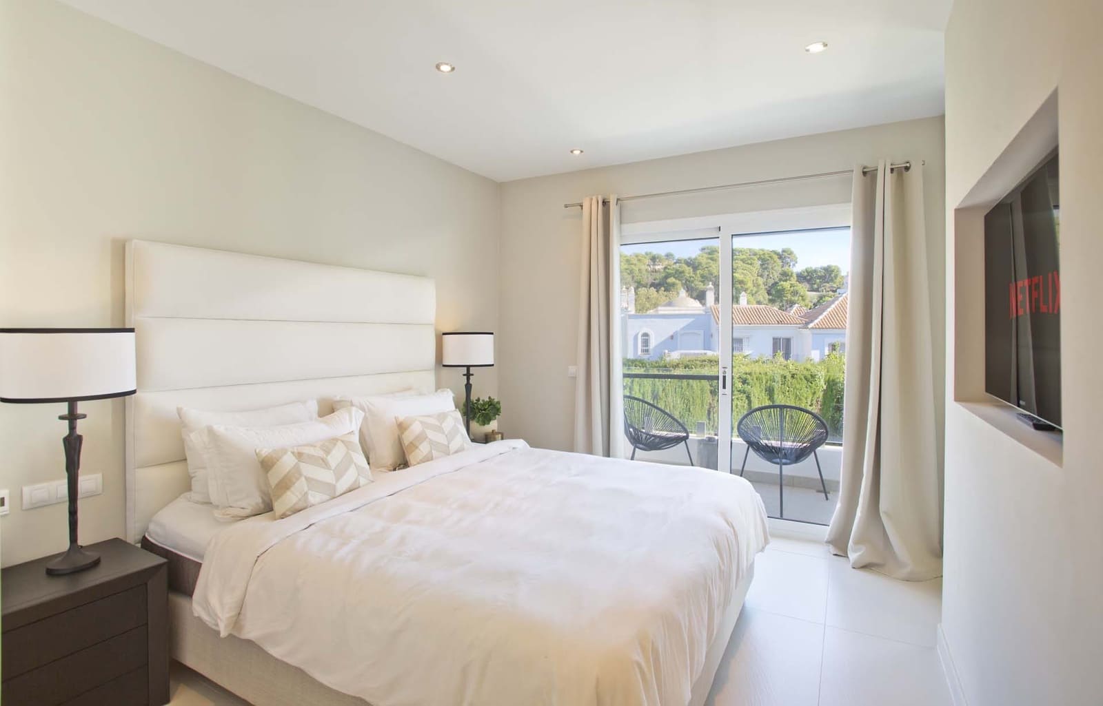 4 sovrum Villa till salu i Nueva Andalucia med pool - 2 350 000 € (Ref: 8588382)