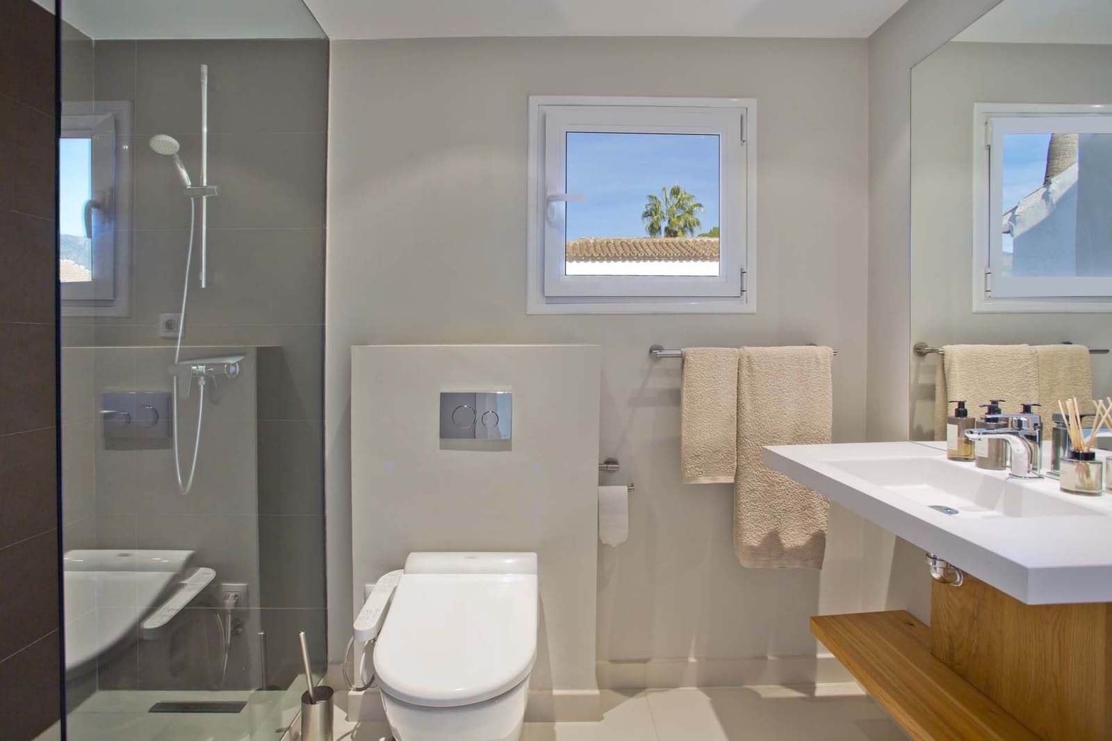 4 sovrum Villa till salu i Nueva Andalucia med pool - 2 350 000 € (Ref: 8588382)