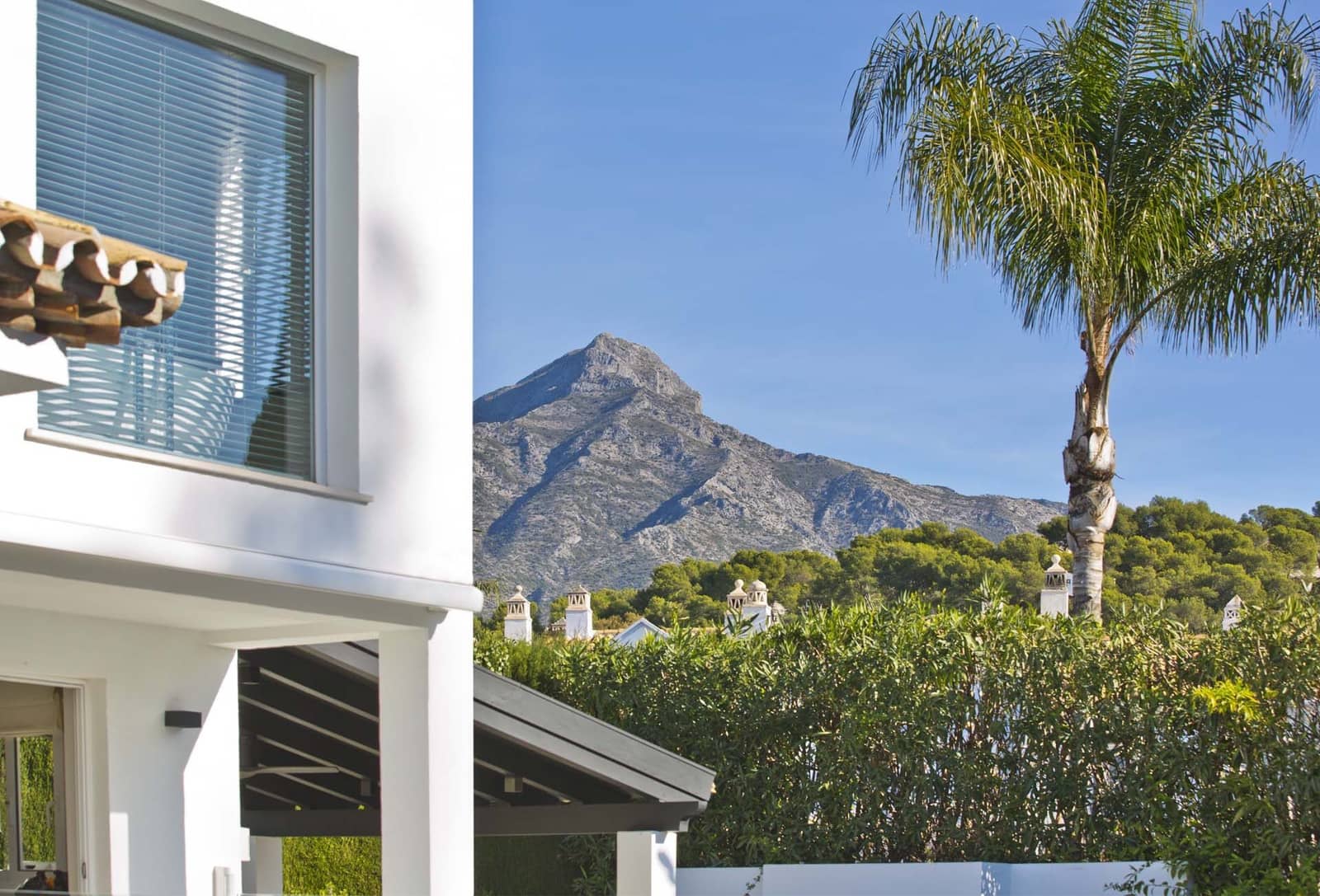 4 sovrum Villa till salu i Nueva Andalucia med pool - 2 350 000 € (Ref: 8588382)