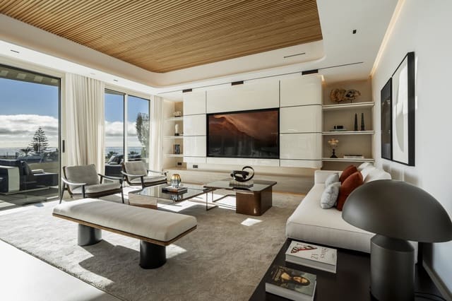 3 sovrum Lägenhet till salu i Las Chapas, Marbella med pool garage - 3 700 000 € (Ref: 8594908)