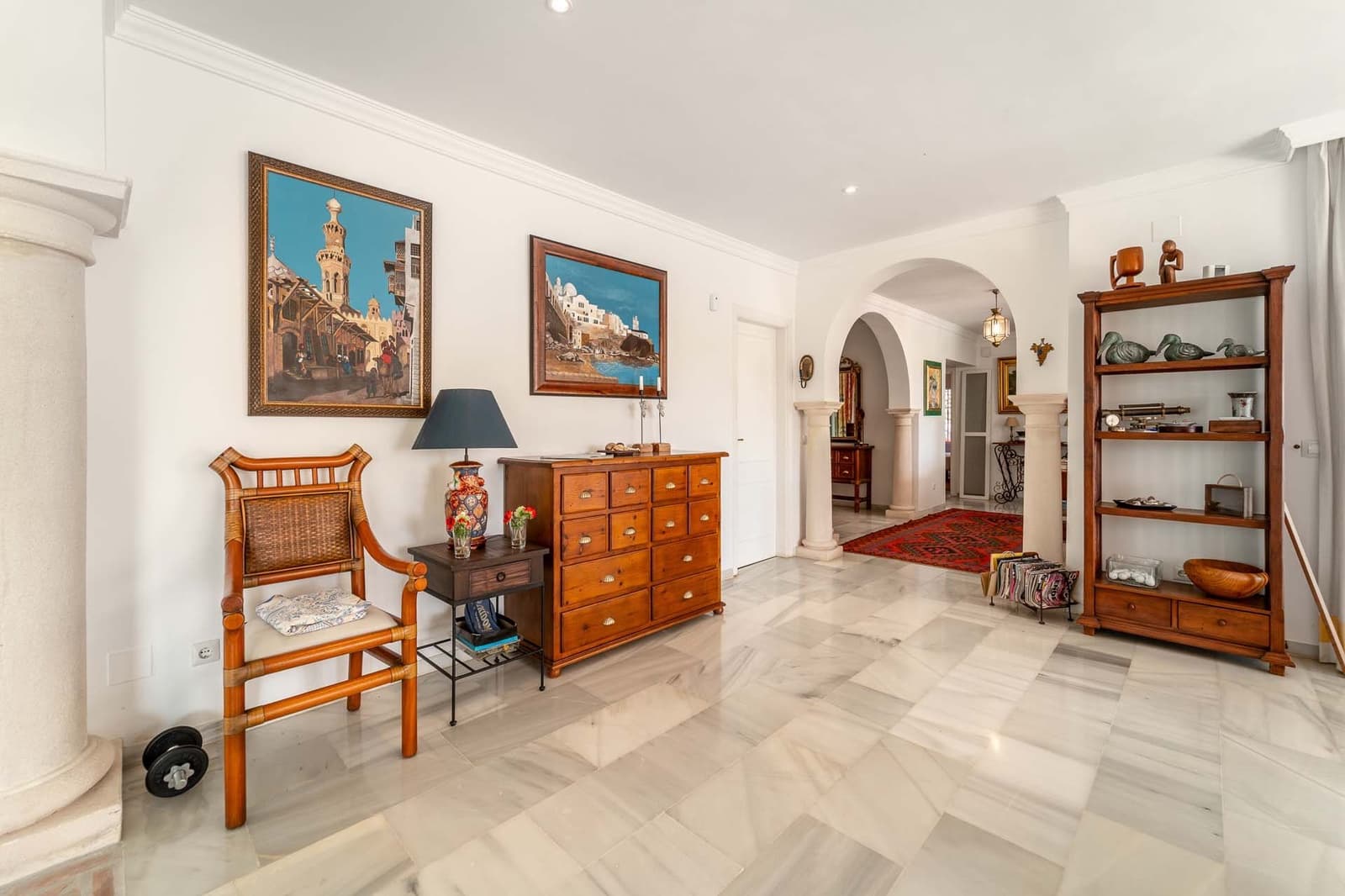 3 bedroom Villa for sale in El Rosario with pool - € 1,785,000 (Ref: 8594909)