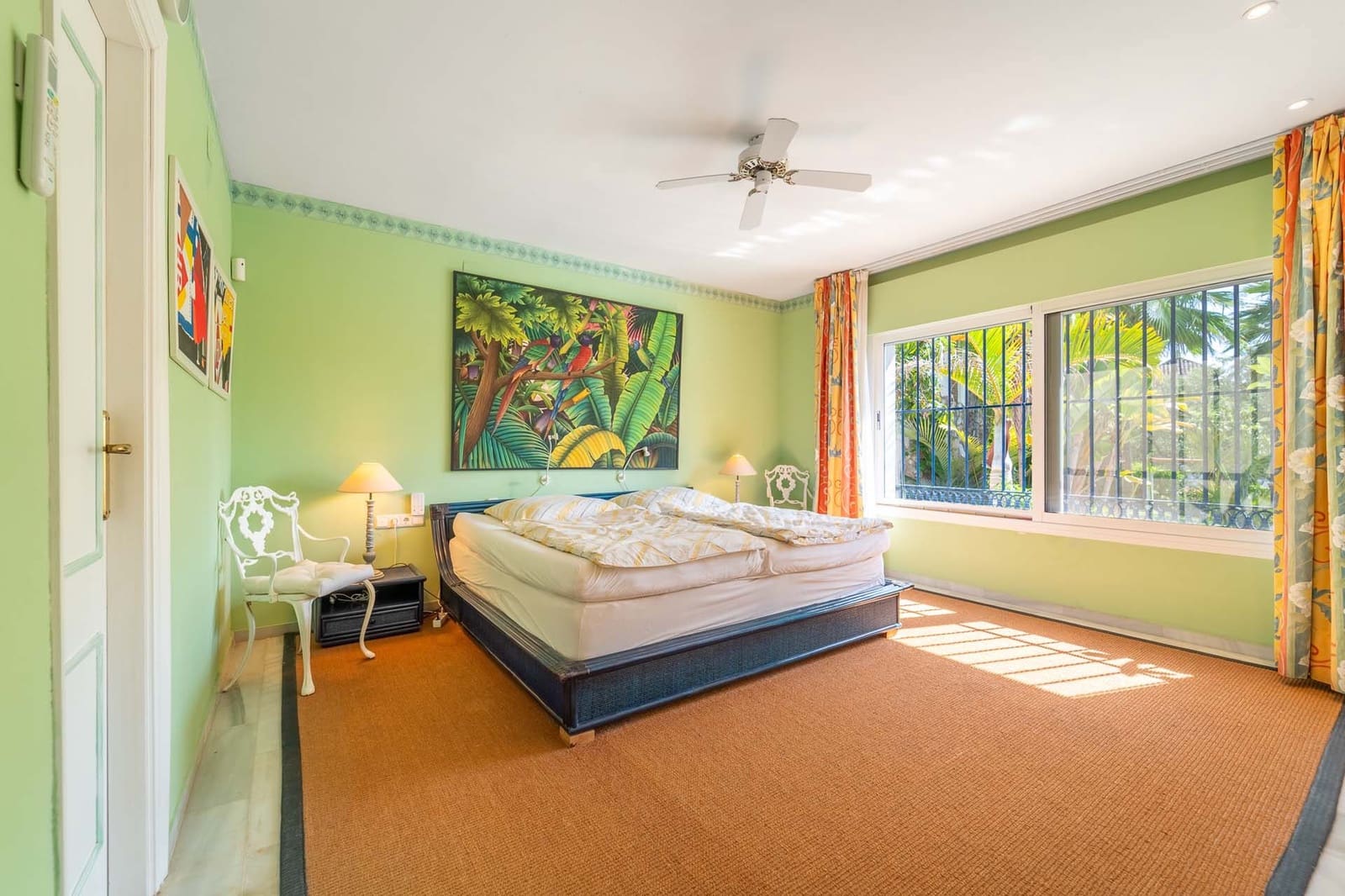 3 bedroom Villa for sale in El Rosario with pool - € 1,785,000 (Ref: 8594909)