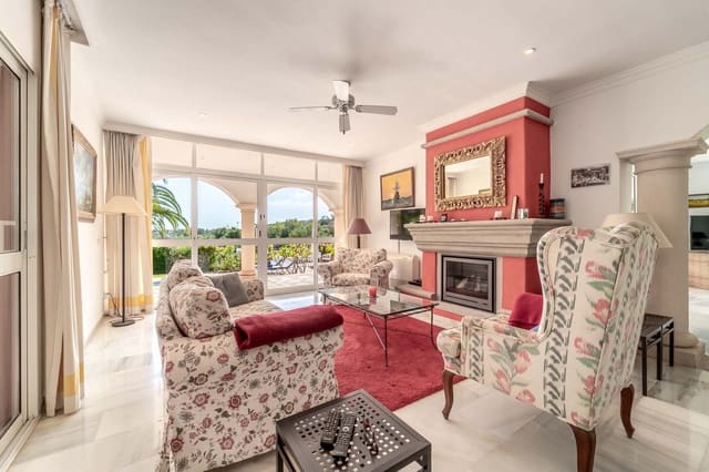 3 bedroom Villa for sale in El Rosario, Marbella with pool - € 1,785,000 (Ref: 8594909)