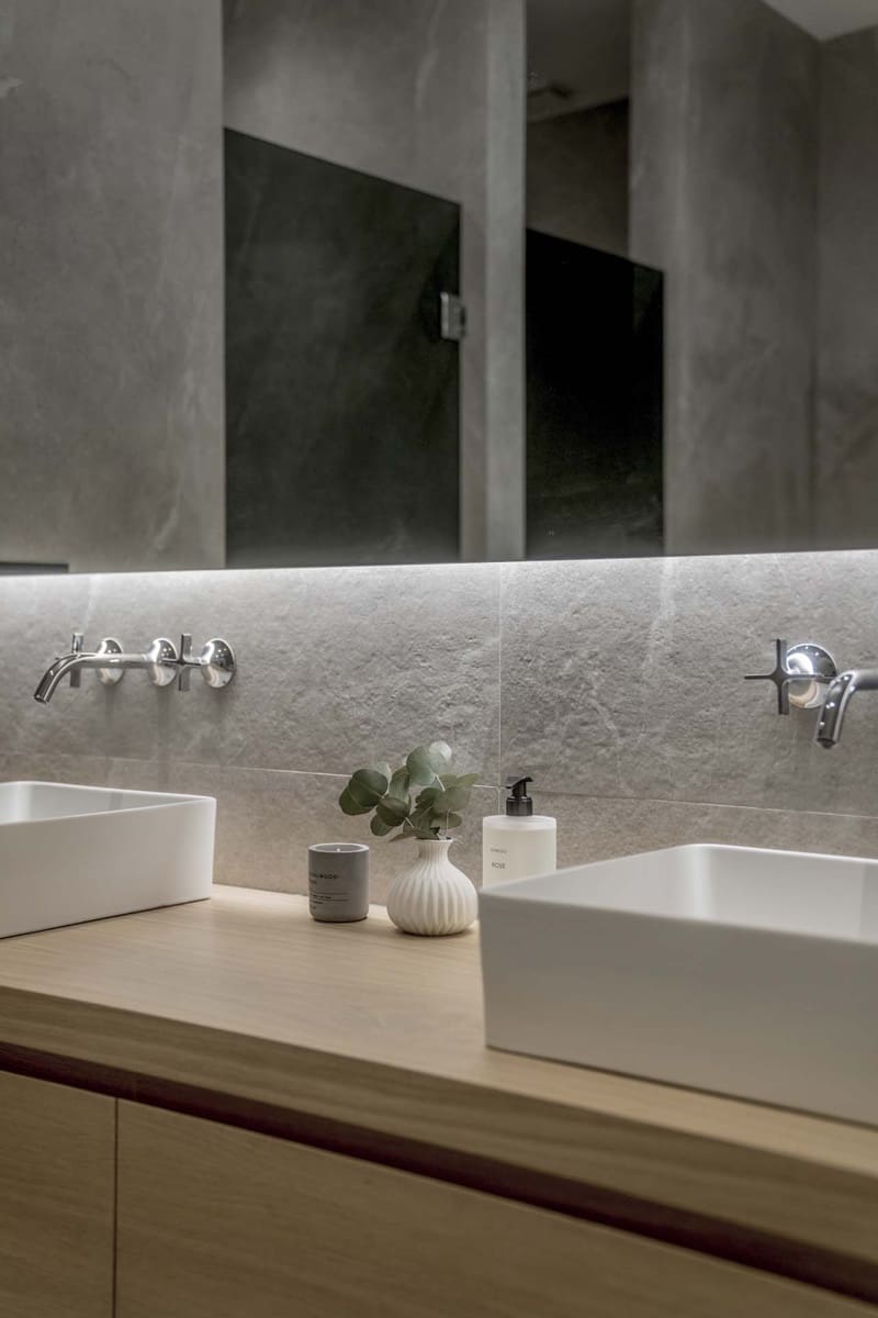 3 bedroom Apartment for sale in Golden Mile with pool - € 1,995,000 (Ref: 8601350)