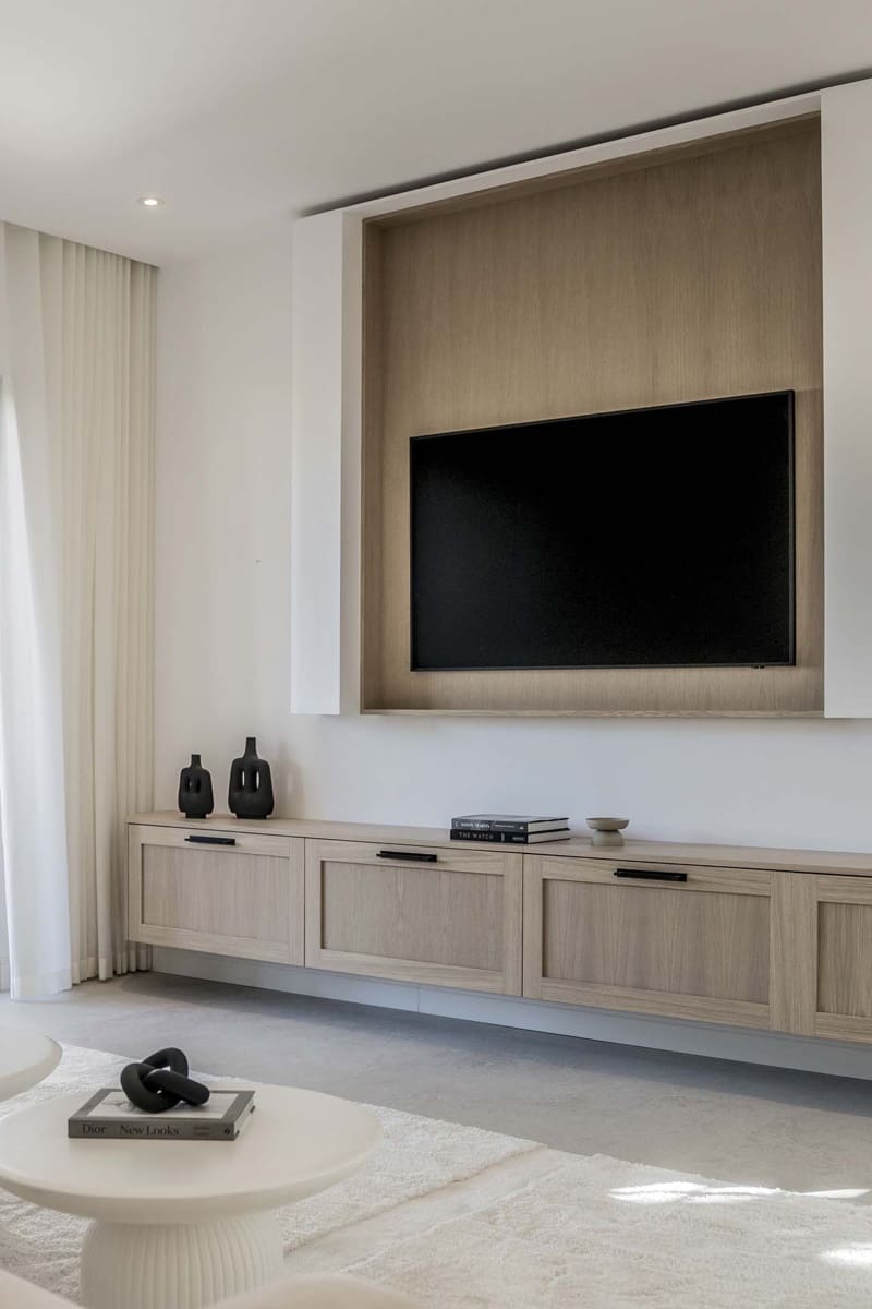 3 bedroom Apartment for sale in Golden Mile with pool - € 1,995,000 (Ref: 8601350)