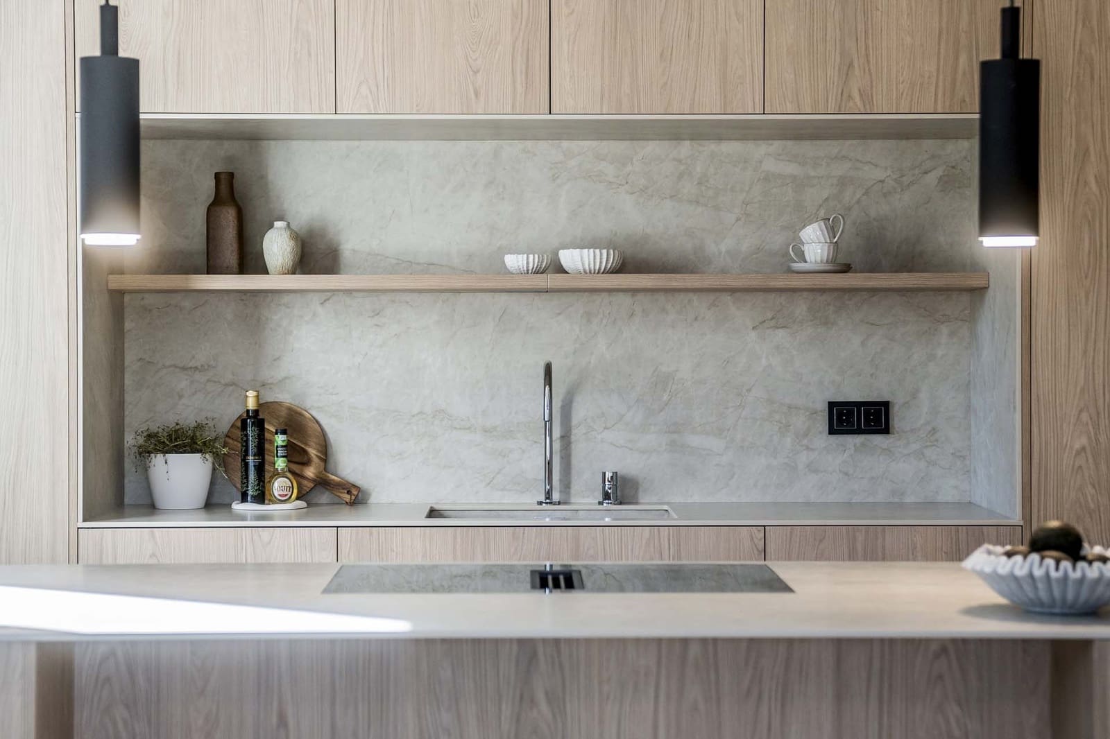 3 bedroom Apartment for sale in Golden Mile with pool - € 1,995,000 (Ref: 8601350)