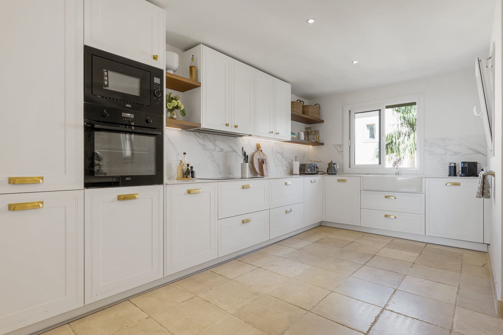 4 slaapkamer Penthouse te koop in Benahavis met zwembad garage - € 1.395.000 (Ref: 8619832)