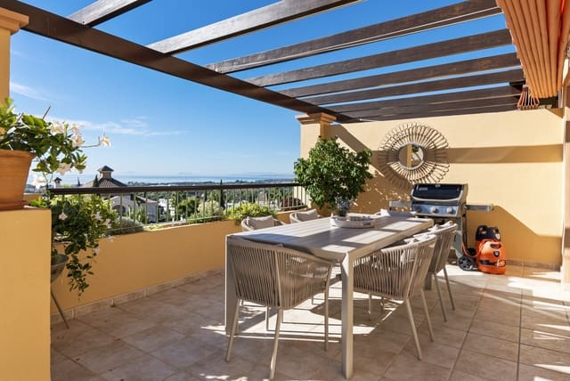 4 slaapkamer Penthouse te koop in Benahavís met zwembad garage - € 1.395.000 (Ref: 8619832)