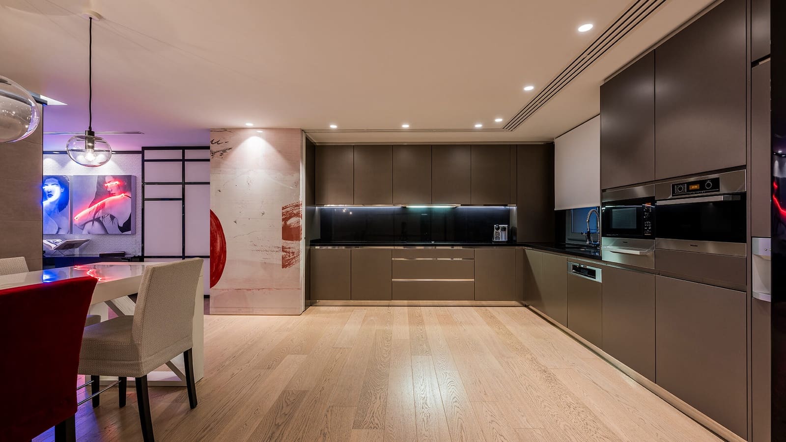 3 bedroom Penthouse for sale in Puerto Banus - € 4,800,000 (Ref: 8634322)