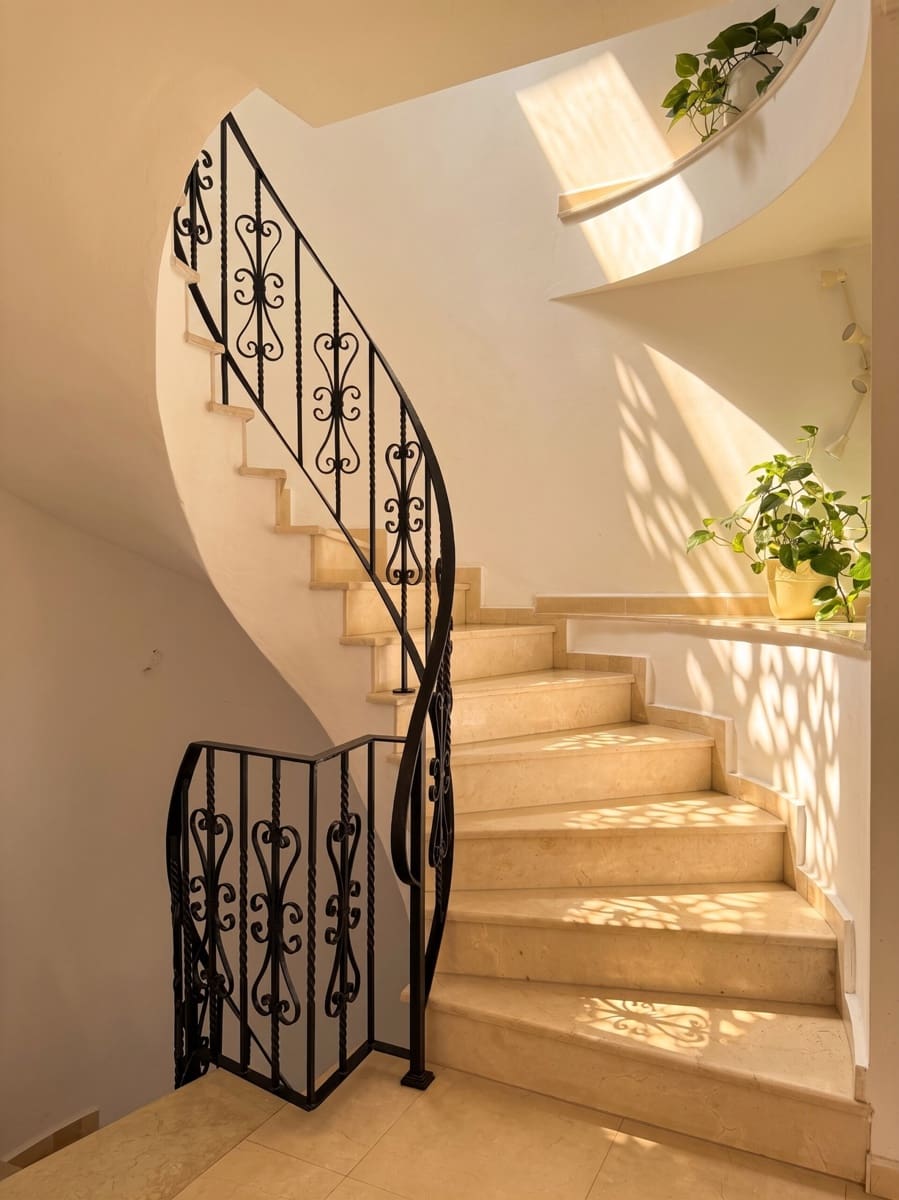 8 slaapkamer Villa te koop in Elviria met zwembad garage - € 1.680.000 (Ref: 8658361)