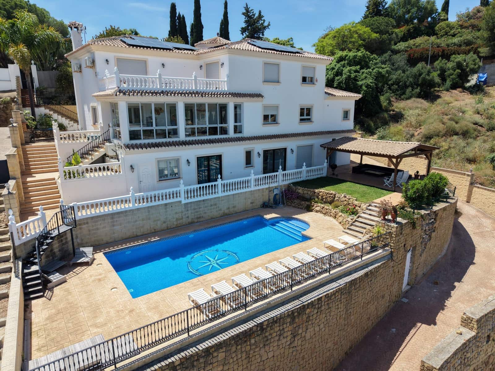 8 slaapkamer Villa te koop in Elviria met zwembad garage - € 1.680.000 (Ref: 8658361)
