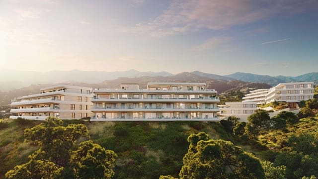 3 bedroom Apartment for sale in Estepona with pool garage - € 700,500 (Ref: 8668112)