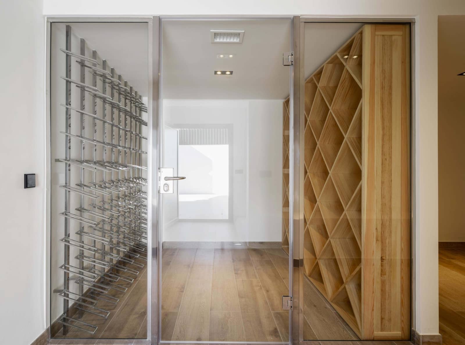 5 bedroom Villa for sale in Marbella with pool garage - € 5,950,000 (Ref: 8778243)