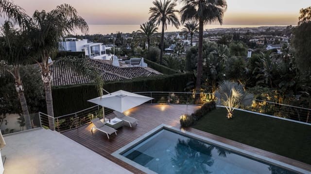 5 bedroom Villa for sale in Marbella with pool garage - € 5,950,000 (Ref: 8778243)