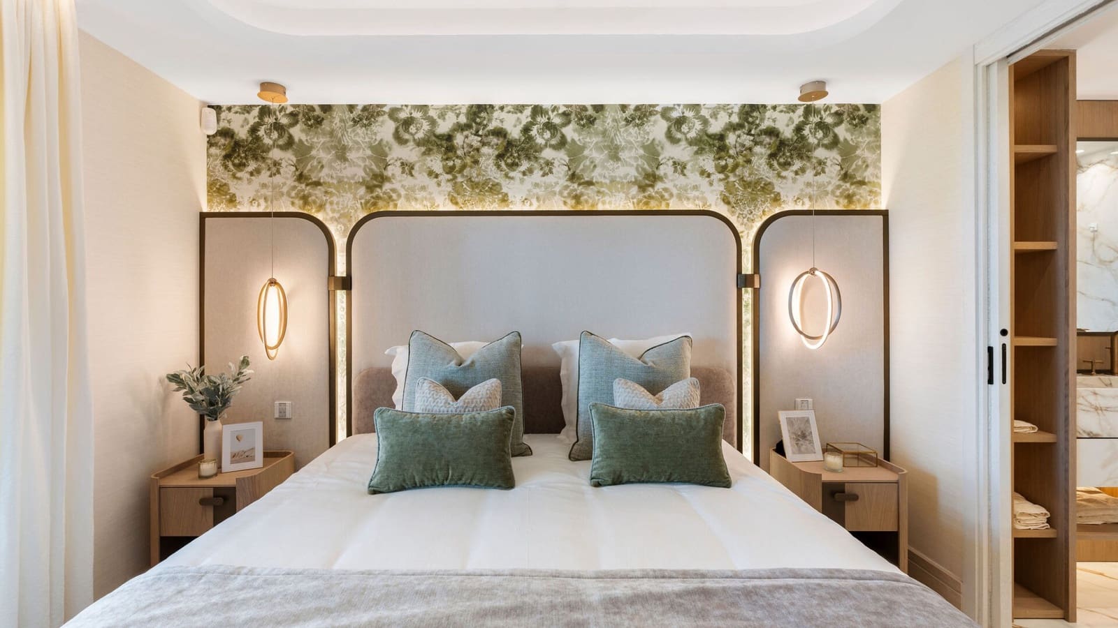 3 bedroom Apartment for sale in Golden Mile with pool garage - € 6,995,000 (Ref: 8778245)