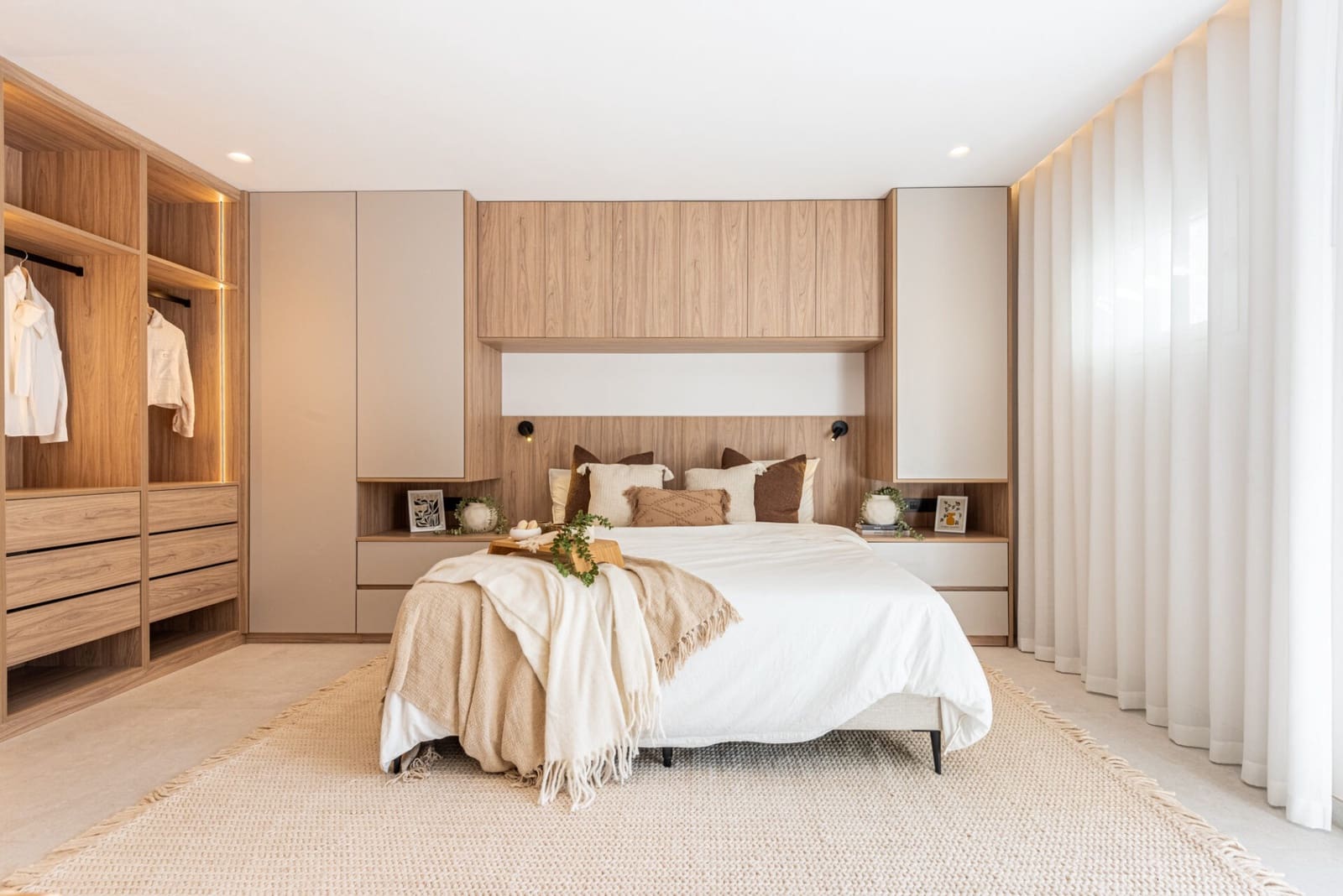 3 soverom Villa til salgs i Nueva Andalucia med svømmebasseng - € 1 349 000 (Ref: 8783558)