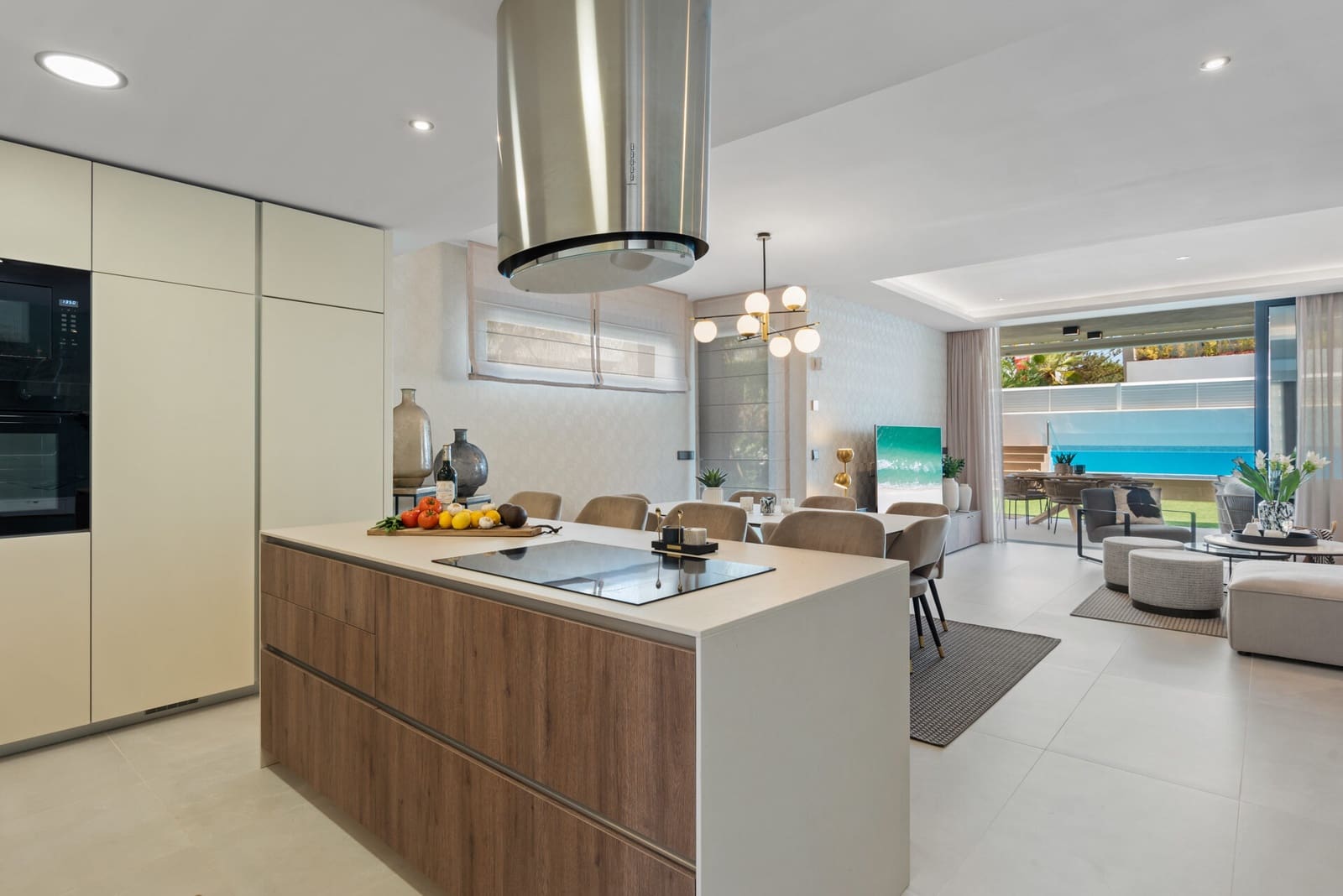 5 quarto Casa em Banda para venda em Puerto Banus com piscina - 2 395 000 € (Ref: 8783561)