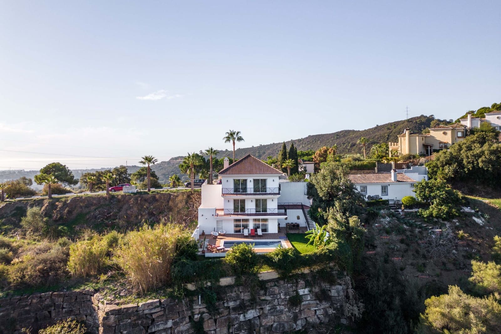 3 bedroom Villa for sale in Estepona - € 799,000 (Ref: 8812403)