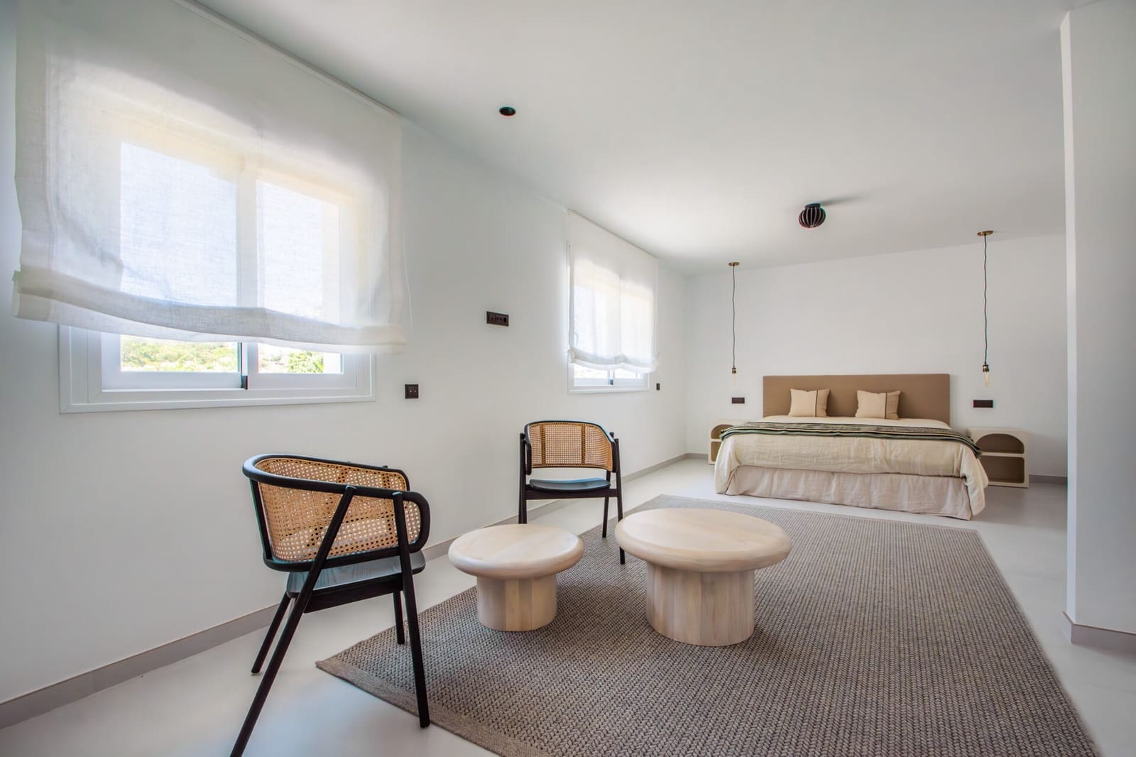 4 soveværelse Villa til salg i La Mairena med garage - € 2.400.000 (Ref: 8821894)