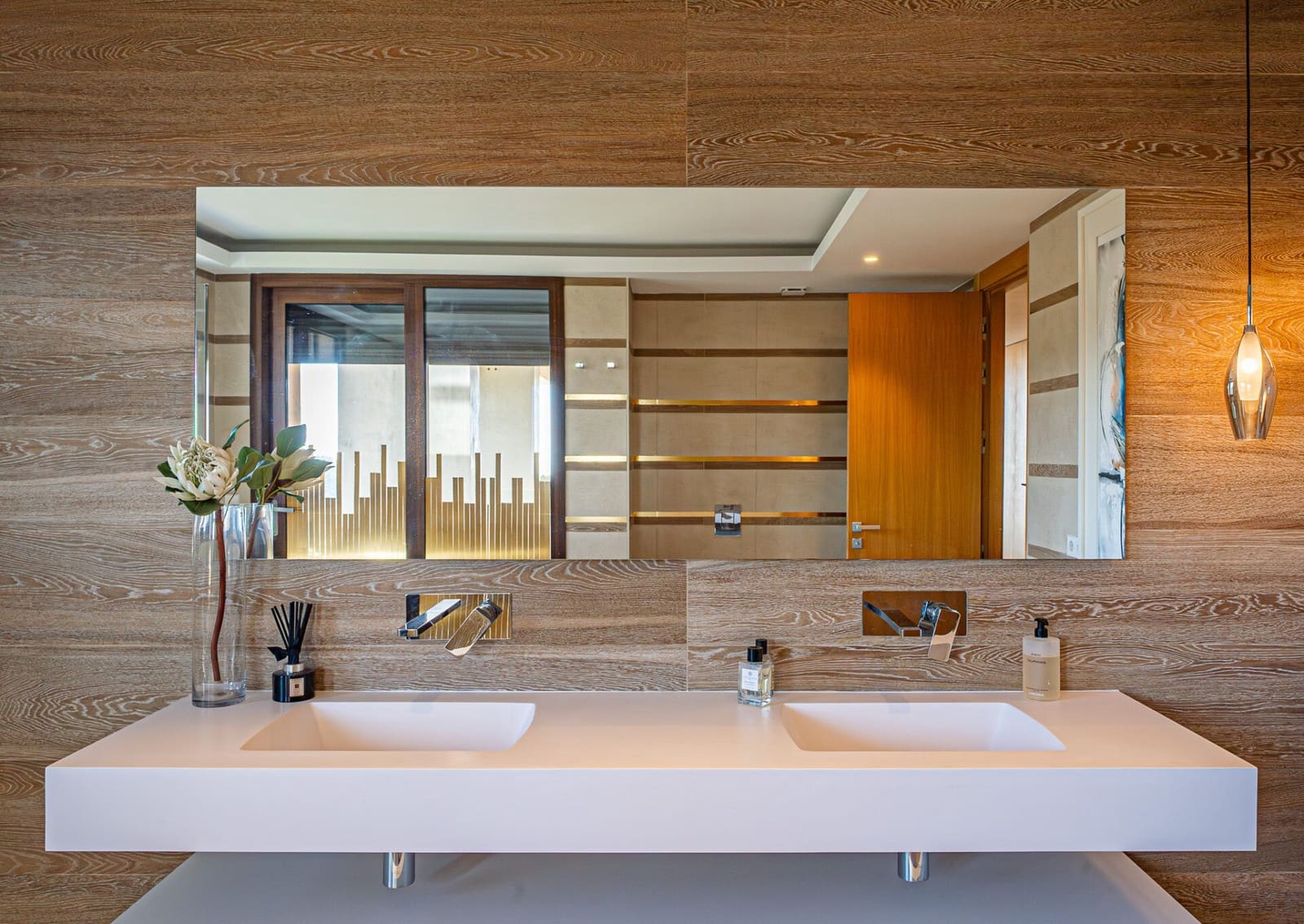 4 makuuhuone Huoneisto myytävänä paikassa Benahavis mukana uima-altaan 
autotalli - 1 845 000 € (Ref: 8827304)