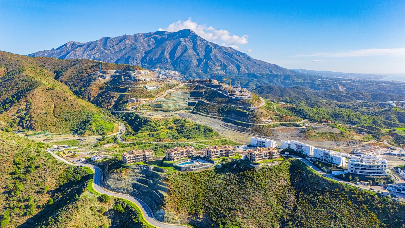 4 makuuhuone Huoneisto myytävänä paikassa Benahavis mukana uima-altaan 
autotalli - 1 845 000 € (Ref: 8827304)