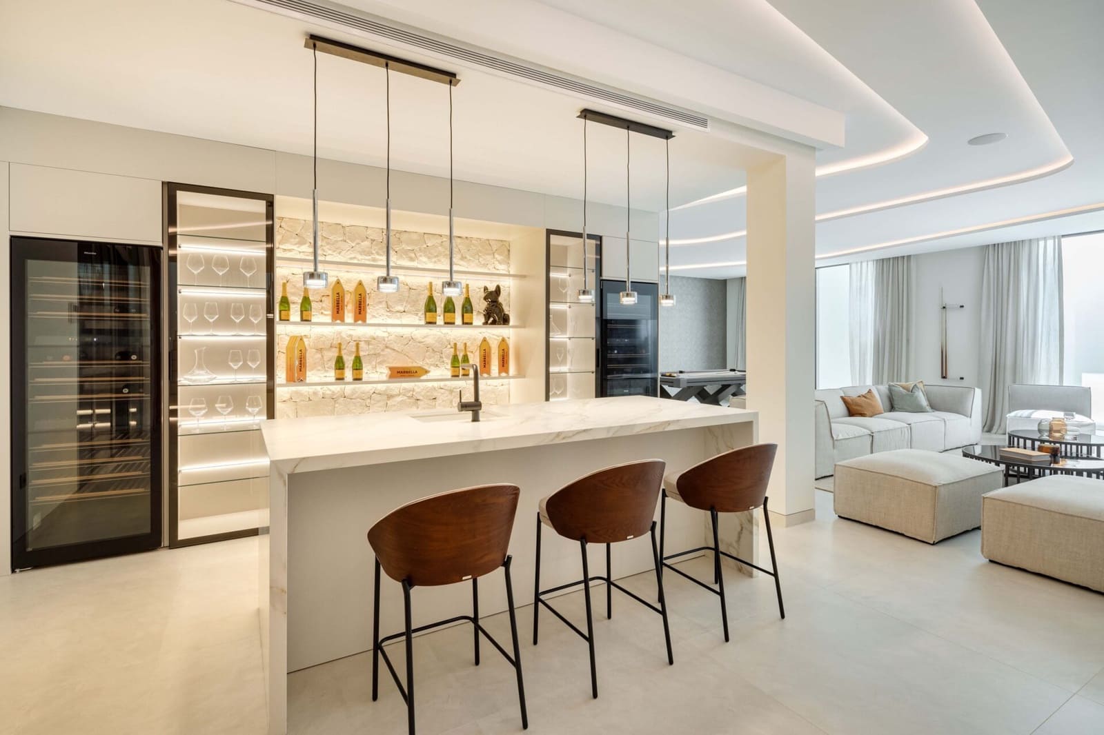 5 bedroom Villa for sale in Nueva Andalucia with pool - € 7,495,000 (Ref: 8836296)