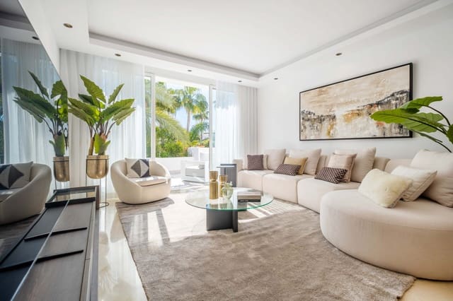 3 slaapkamer Penthouse te koop in Puerto Banus, Marbella met zwembad garage - € 2.950.000 (Ref: 8869393)