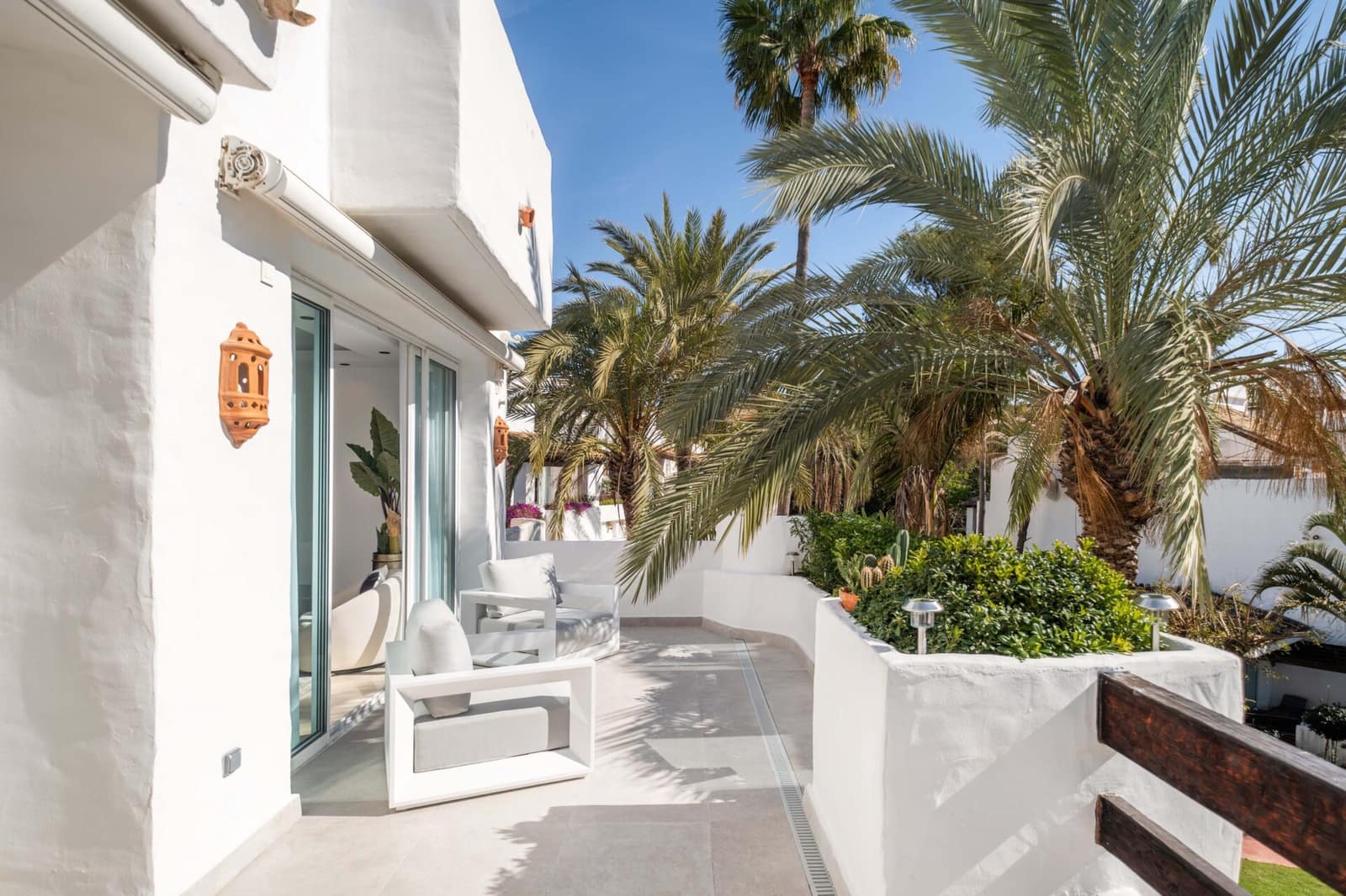 3 slaapkamer Penthouse te koop in Puerto Banus met zwembad garage - € 2.950.000 (Ref: 8869393)