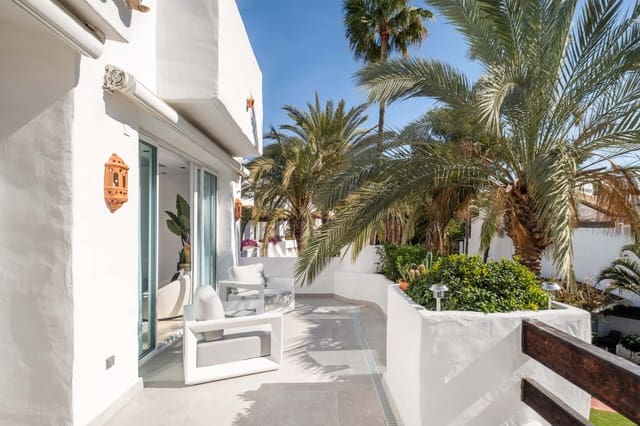 3 slaapkamer Penthouse te koop in Puerto Banus, Marbella met zwembad garage - € 2.950.000 (Ref: 8869393)