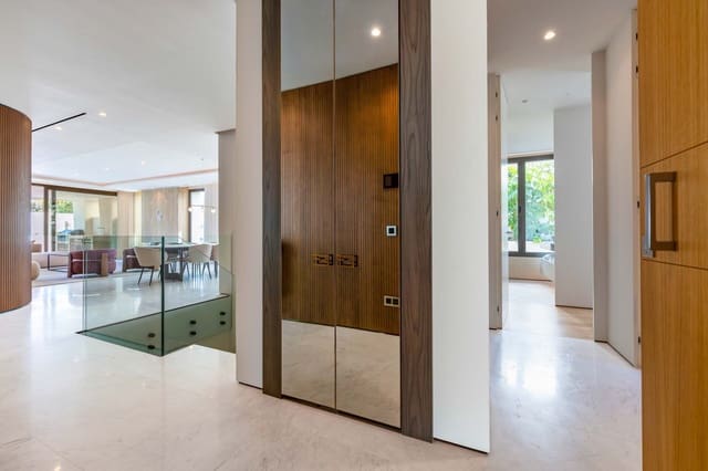 4 sovrum Lägenhet till salu i Golden Mile, Marbella med pool - 4 500 000 € (Ref: 8879503)