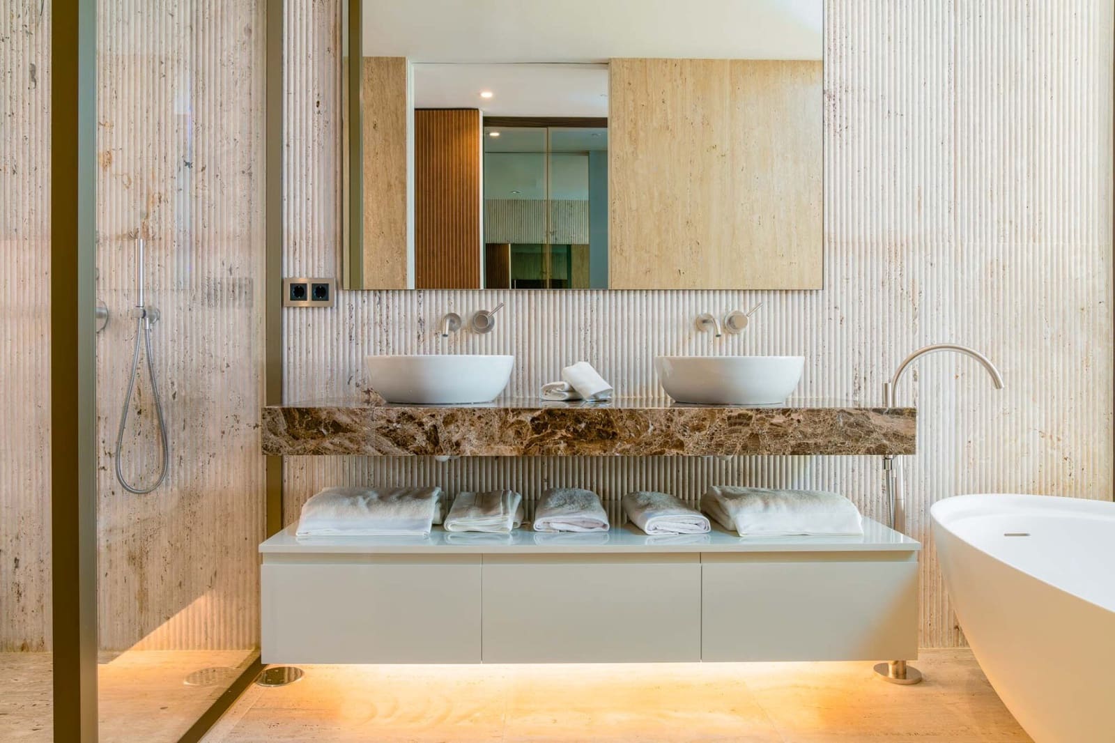 4 Zimmer Apartment zu verkaufen in Golden Mile mit Pool - 4.500.000 € (Ref: 8879503)