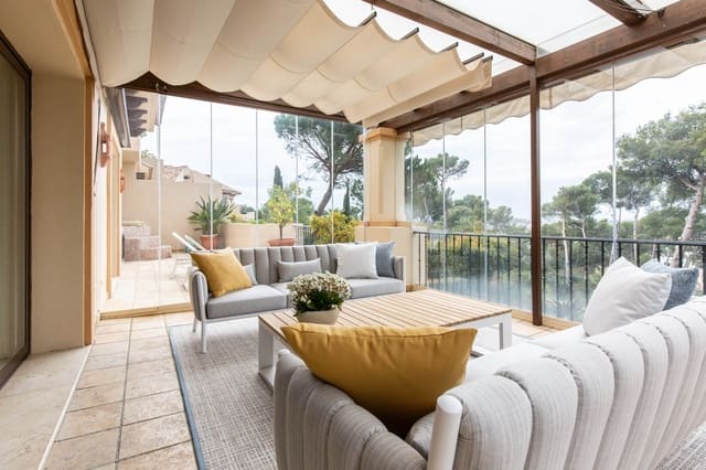 3 bedroom Apartment for sale in Nueva Andalucia, Marbella with pool - € 1,450,000 (Ref: 8879504)