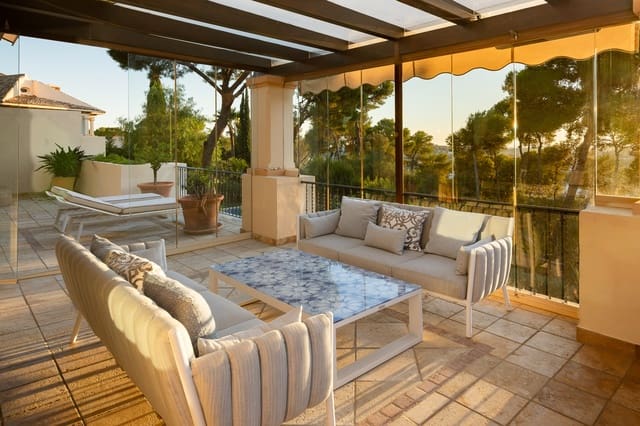 3 sypialnia Apartament na sprzedaż w Nueva Andalucia, Marbella z basenem - 1 450 000 € (Ref: 8879504)