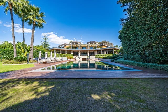 10 soverom Villa til salgs i Guadalmina Baja, Marbella med svømmebasseng garasje - € 12 900 000 (Ref: 8881402)