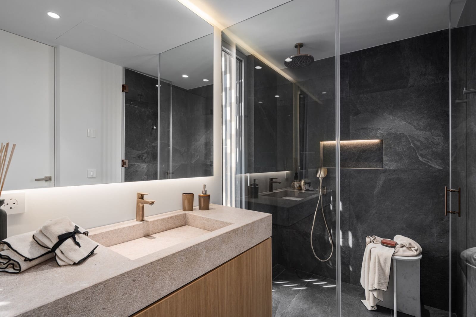 4 sovrum Villa till salu i Nueva Andalucia med pool garage - 4 800 000 € (Ref: 8884056)