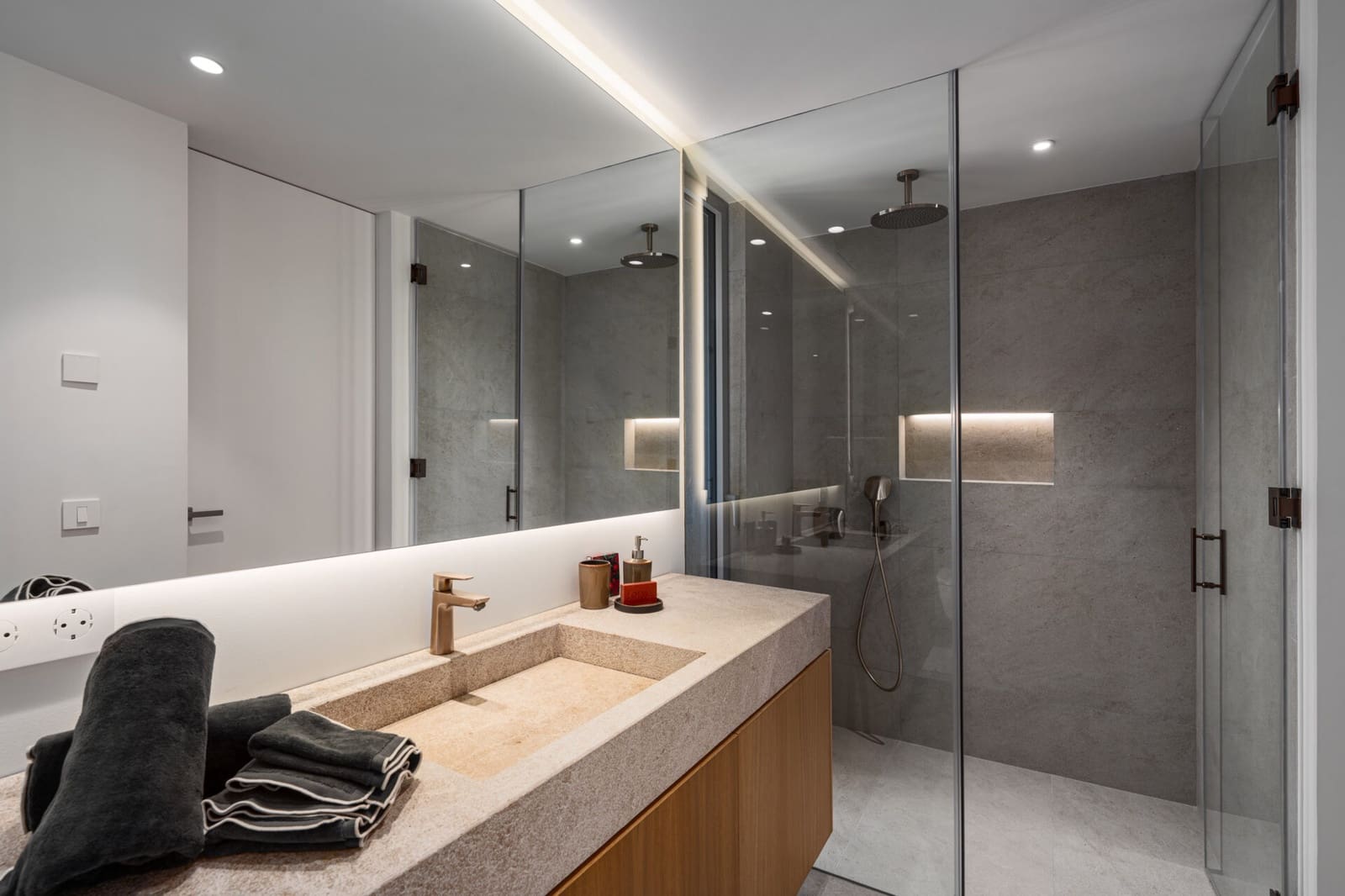 4 sovrum Villa till salu i Nueva Andalucia med pool garage - 4 800 000 € (Ref: 8884056)