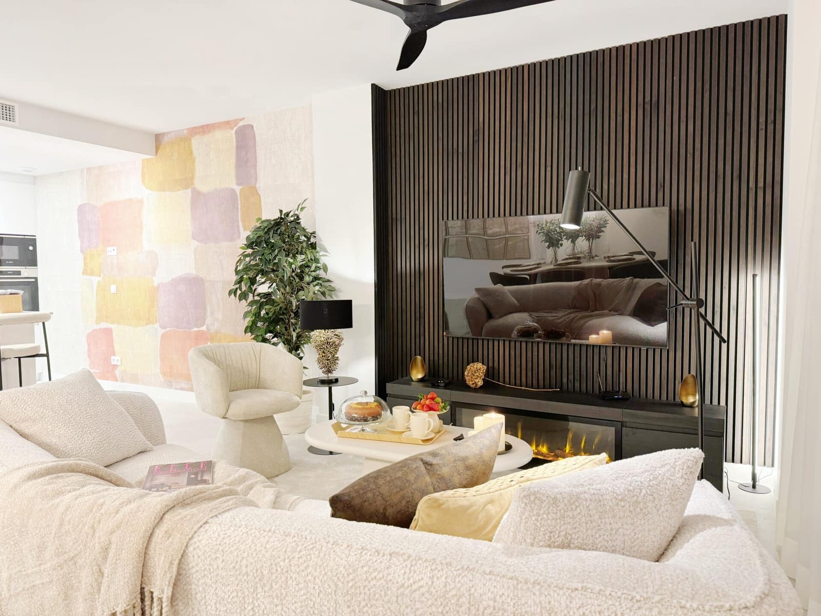 3 makuuhuone Huoneisto myytävänä paikassa Estepona mukana uima-altaan 
autotalli - 695 000 € (Ref: 8894569)