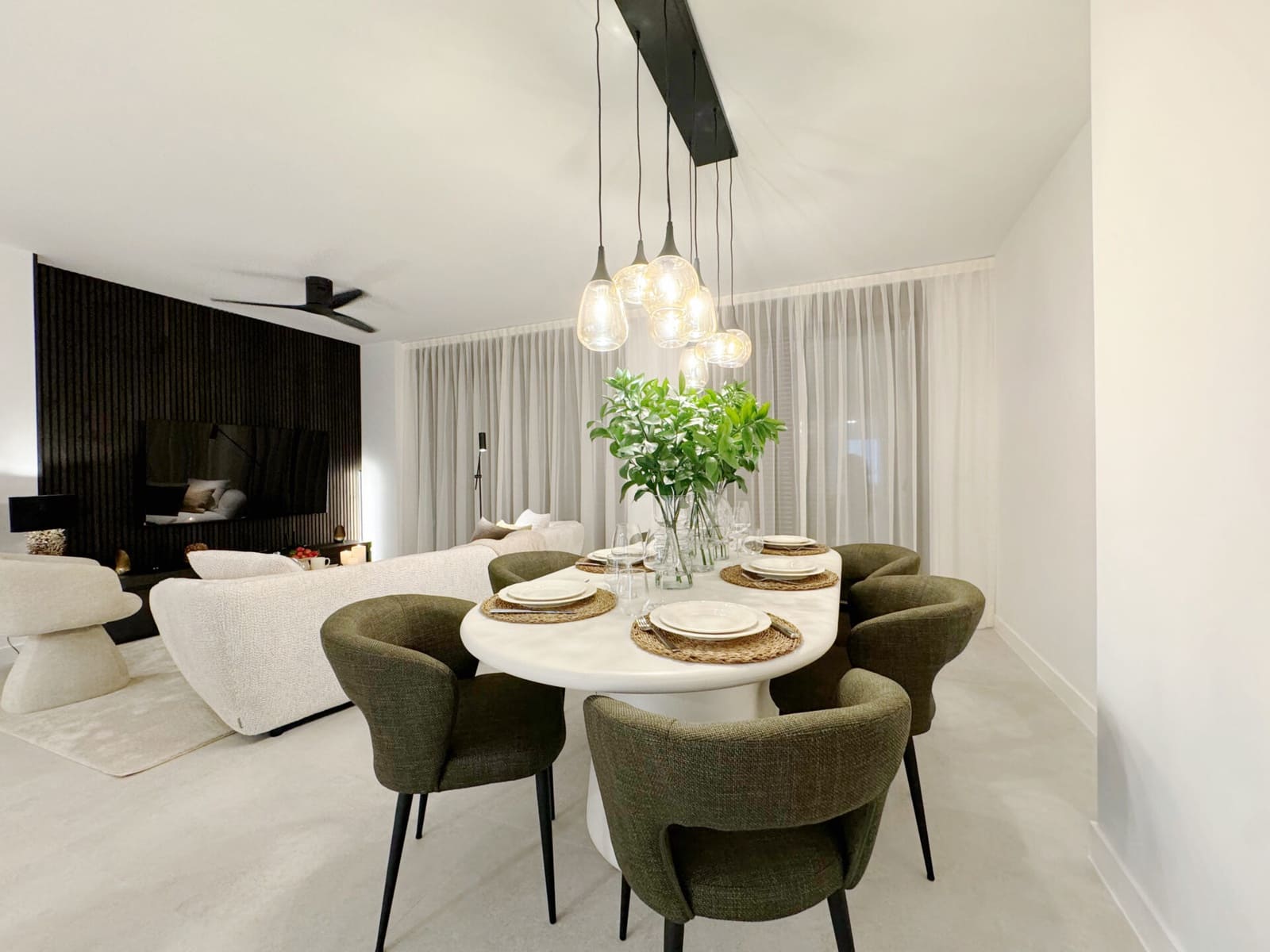 3 makuuhuone Huoneisto myytävänä paikassa Estepona mukana uima-altaan 
autotalli - 695 000 € (Ref: 8894569)