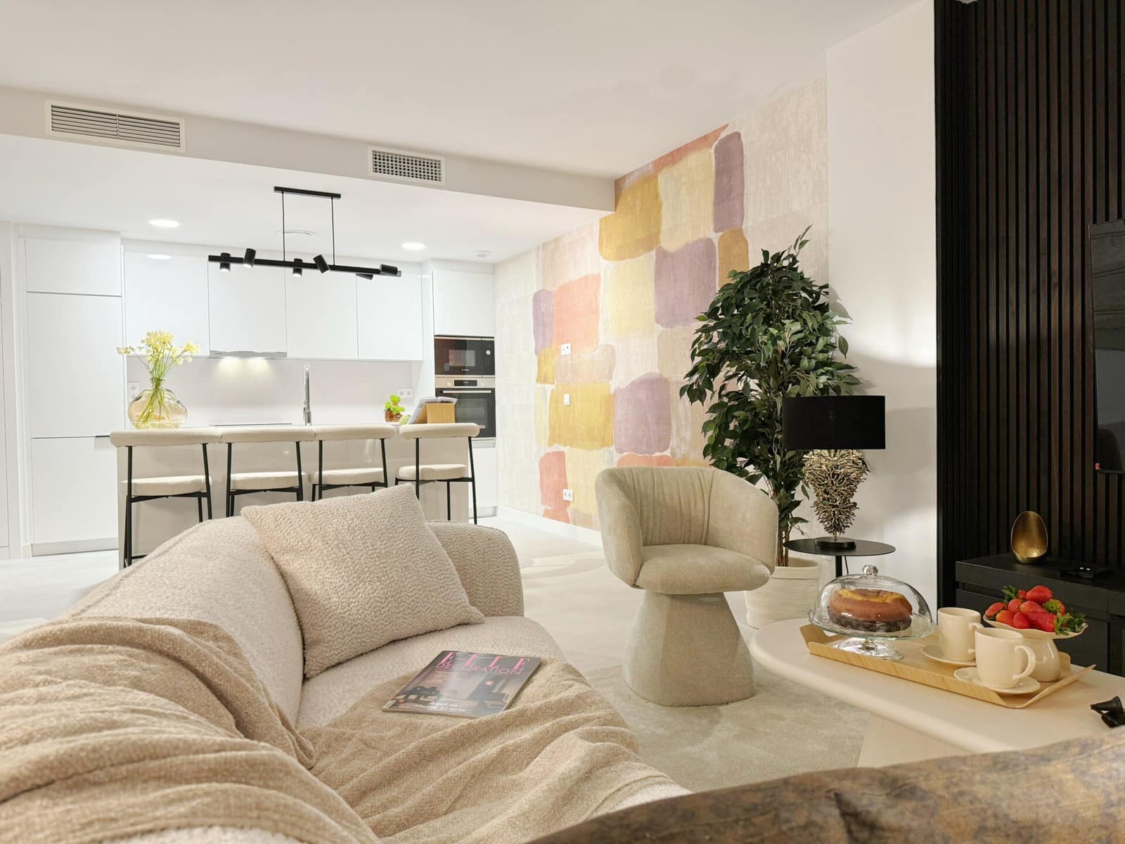 3 makuuhuone Huoneisto myytävänä paikassa Estepona mukana uima-altaan 
autotalli - 695 000 € (Ref: 8894569)