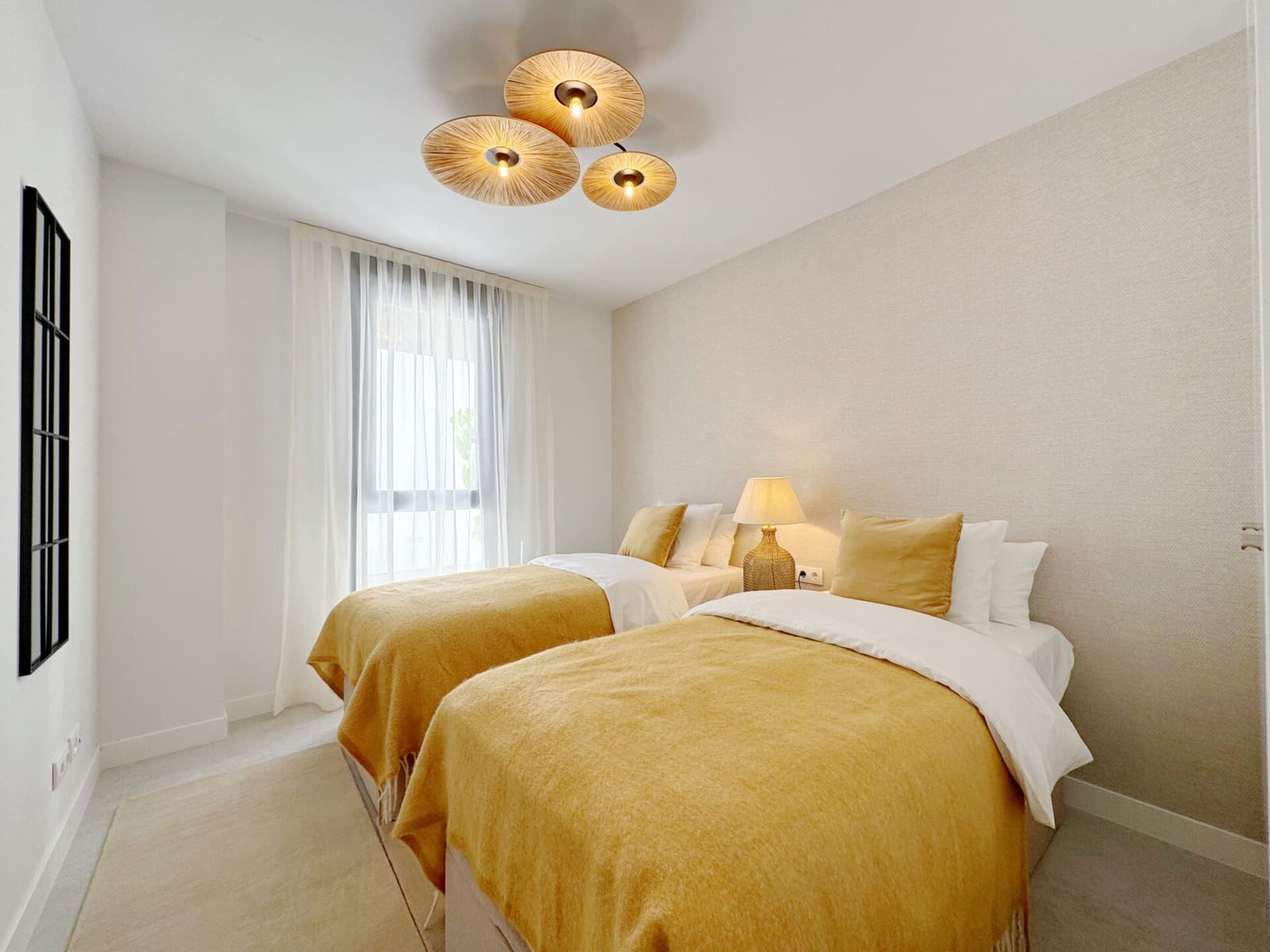 3 makuuhuone Huoneisto myytävänä paikassa Estepona mukana uima-altaan 
autotalli - 695 000 € (Ref: 8894569)