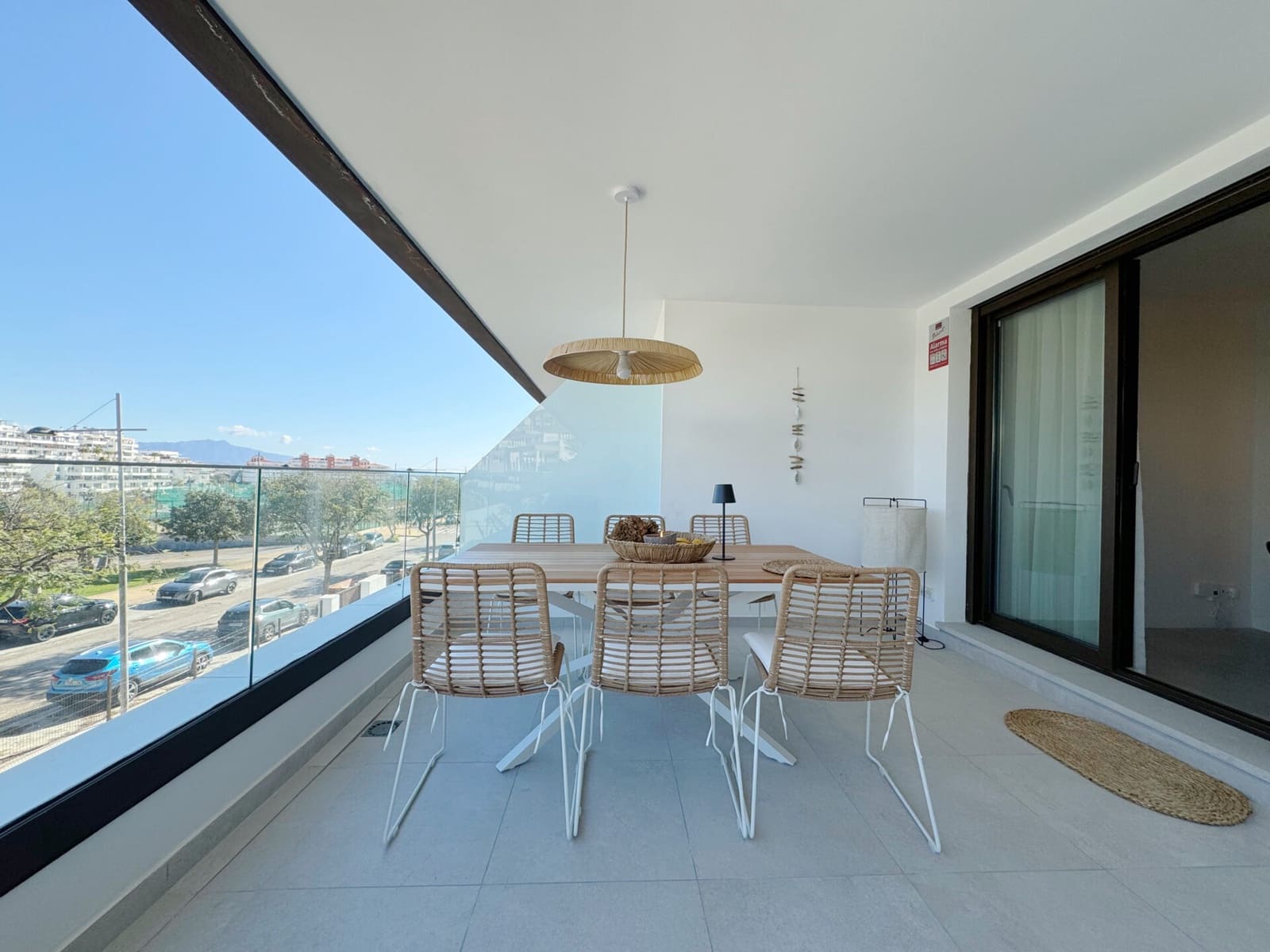 3 makuuhuone Huoneisto myytävänä paikassa Estepona mukana uima-altaan 
autotalli - 695 000 € (Ref: 8894569)