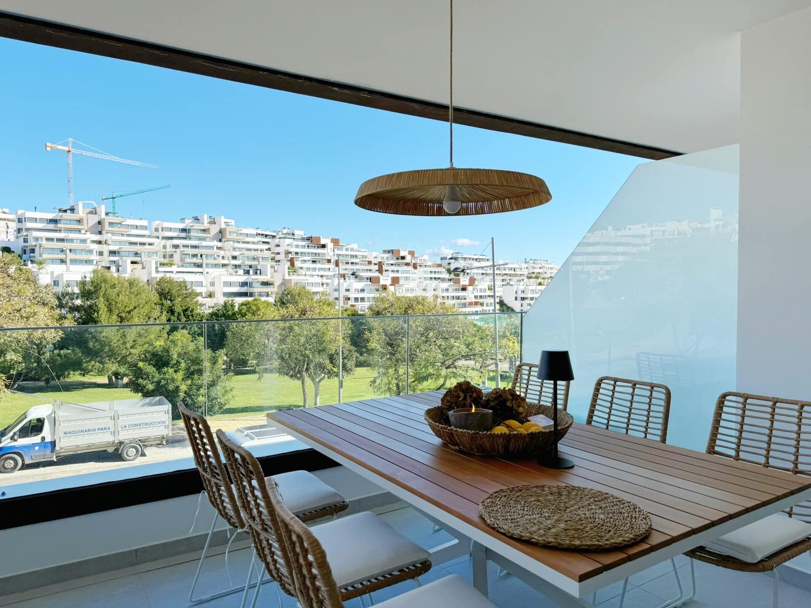 3 makuuhuone Huoneisto myytävänä paikassa Estepona mukana uima-altaan 
autotalli - 695 000 € (Ref: 8894569)