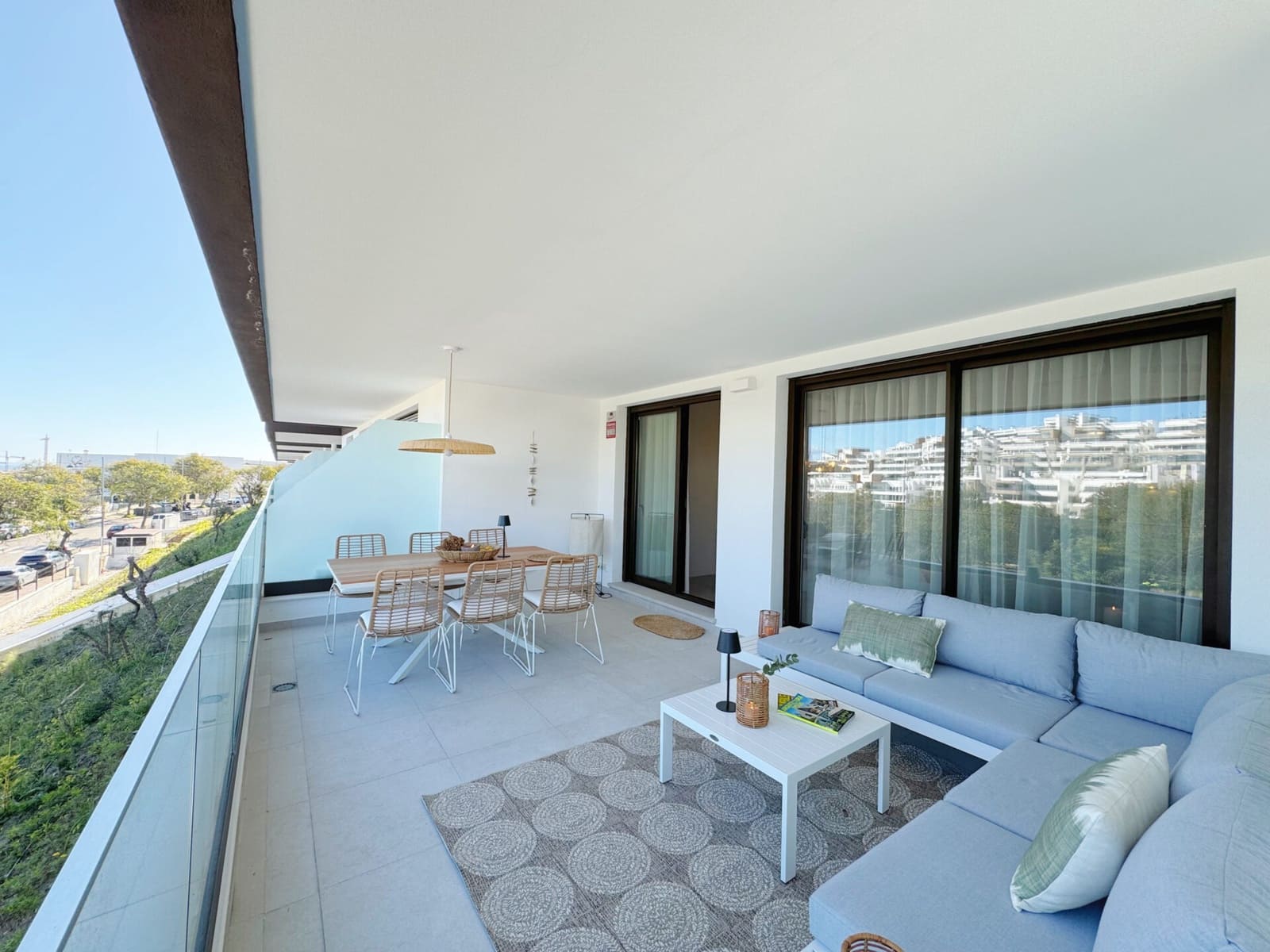 3 makuuhuone Huoneisto myytävänä paikassa Estepona mukana uima-altaan 
autotalli - 695 000 € (Ref: 8894569)