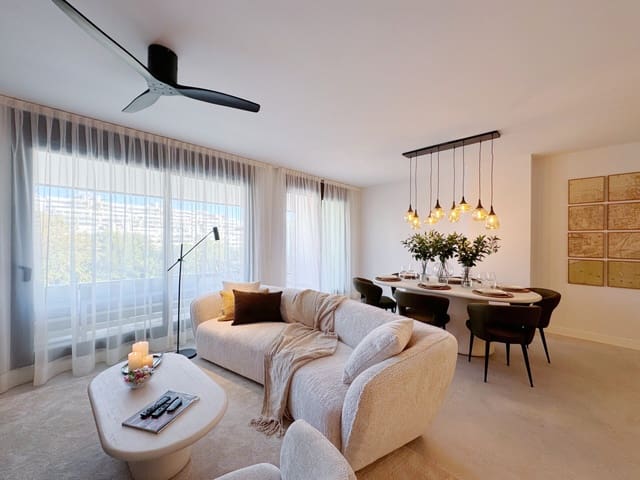 3 makuuhuone Huoneisto myytävänä paikassa Estepona mukana uima-altaan 
autotalli - 695 000 € (Ref: 8894569)