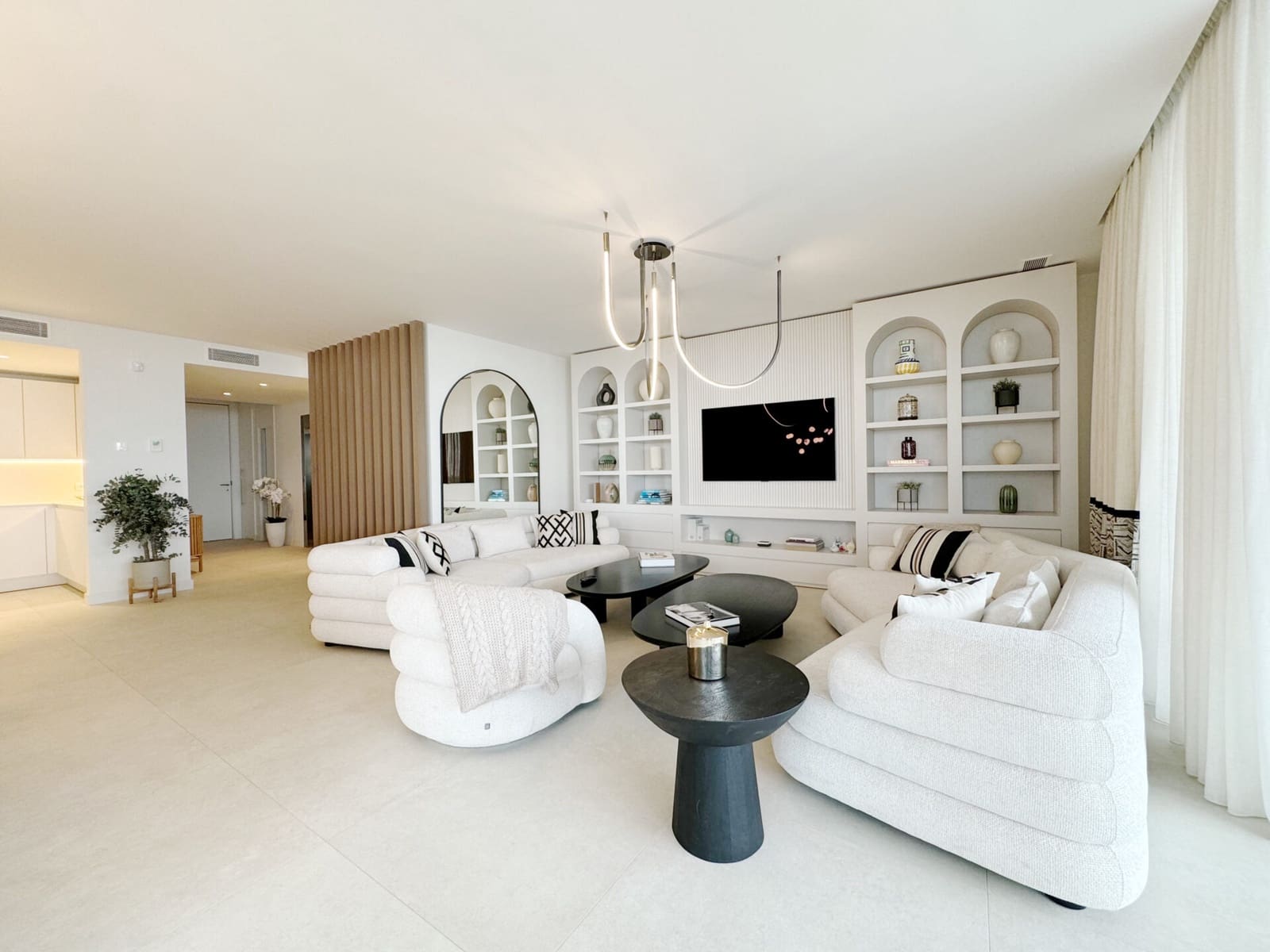 5 quarto Casa em Banda para venda em Golden Mile com piscina garagem - 3 700 000 € (Ref: 8917801)