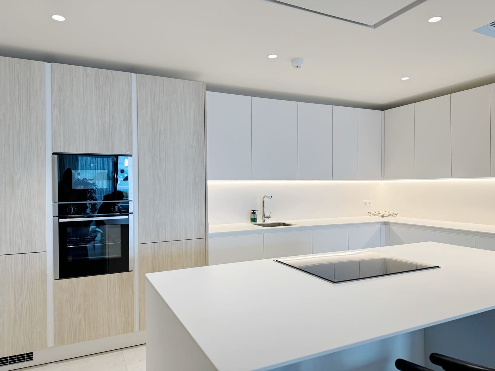 5 quarto Casa em Banda para venda em Golden Mile com piscina garagem - 3 700 000 € (Ref: 8917801)