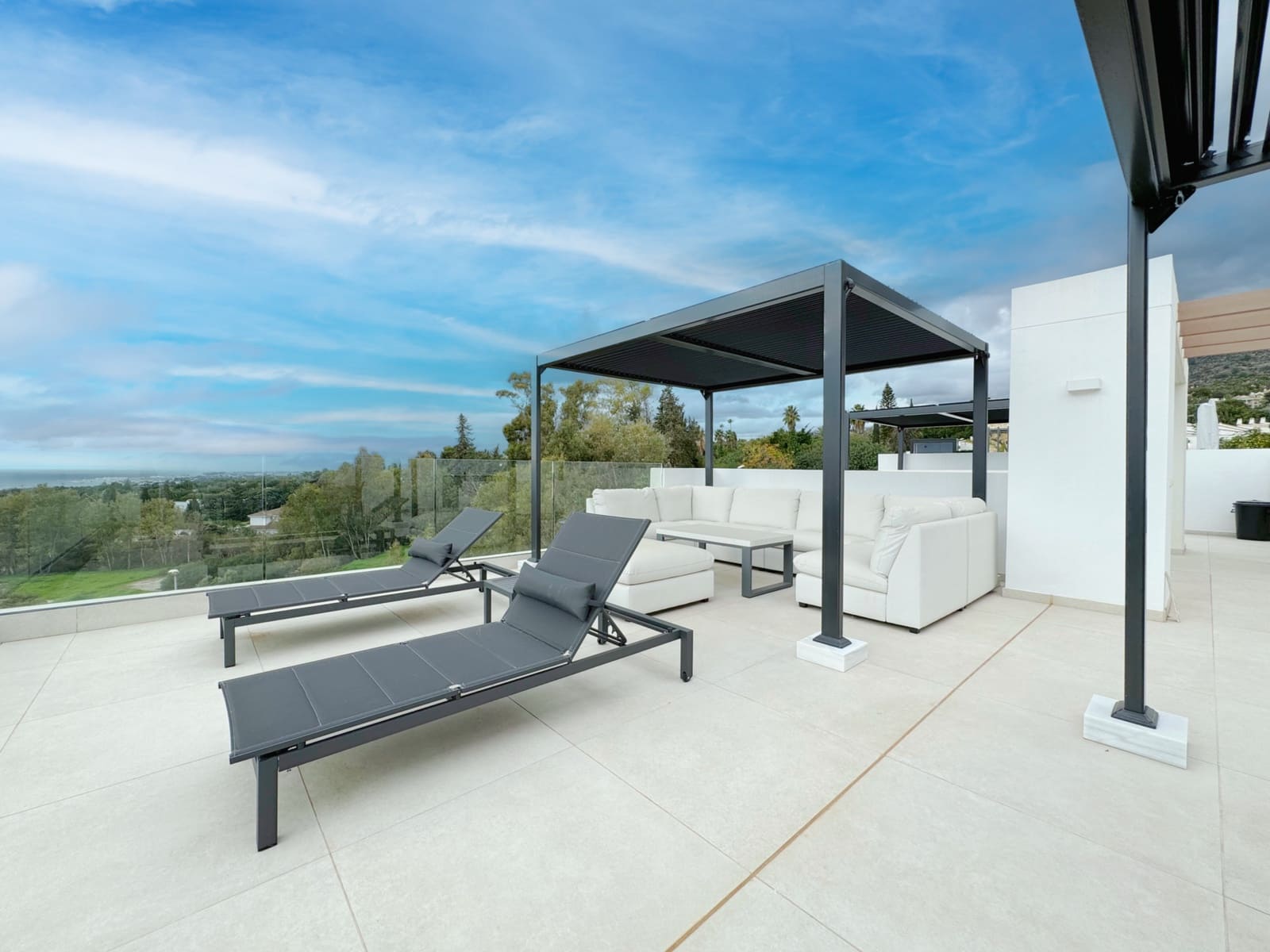 5 quarto Casa em Banda para venda em Golden Mile com piscina garagem - 3 700 000 € (Ref: 8917801)