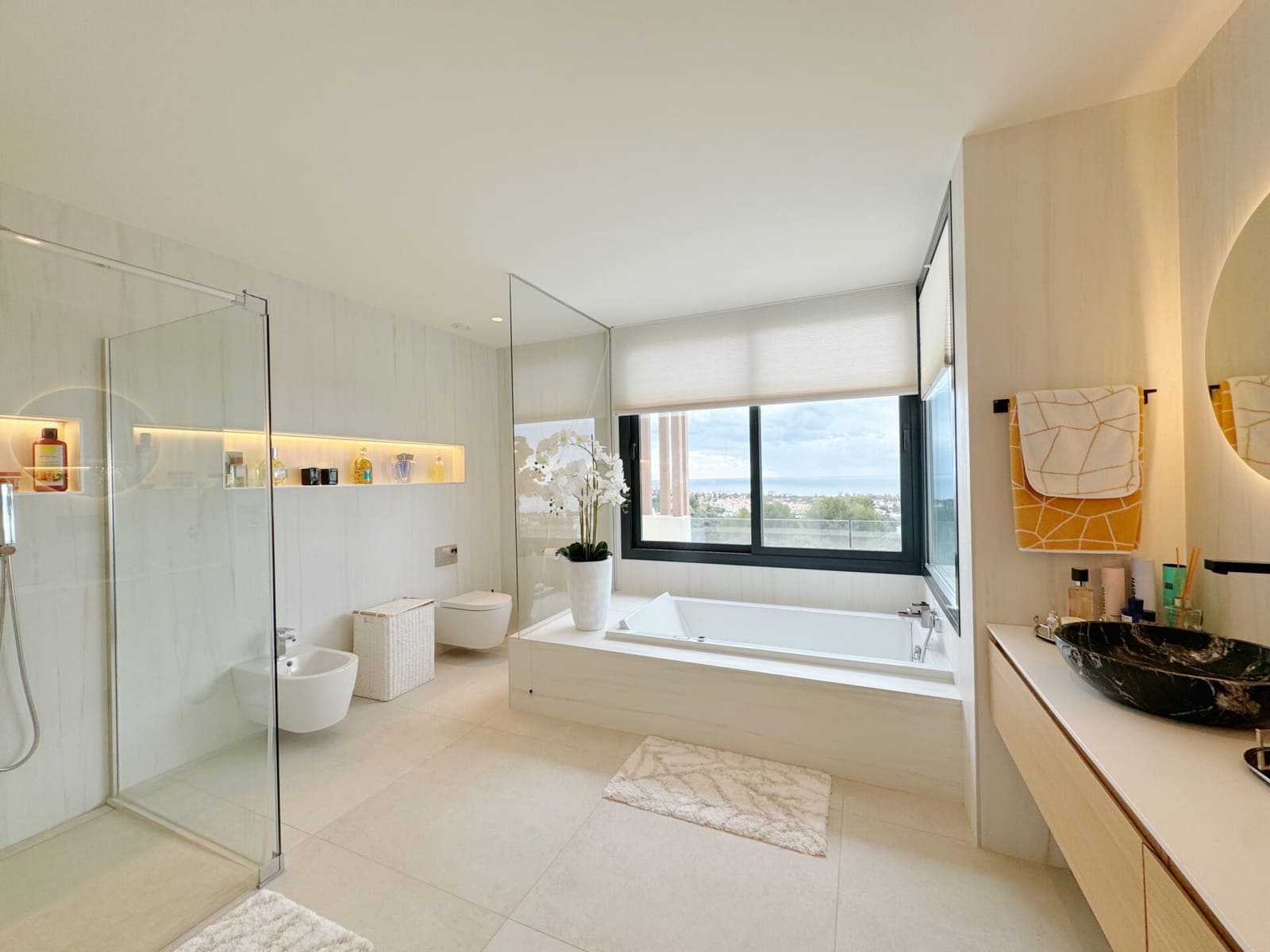 5 quarto Casa em Banda para venda em Golden Mile com piscina garagem - 3 700 000 € (Ref: 8917801)