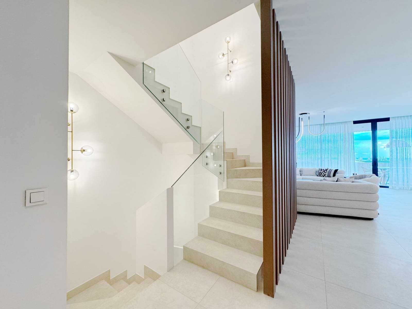 5 quarto Casa em Banda para venda em Golden Mile com piscina garagem - 3 700 000 € (Ref: 8917801)